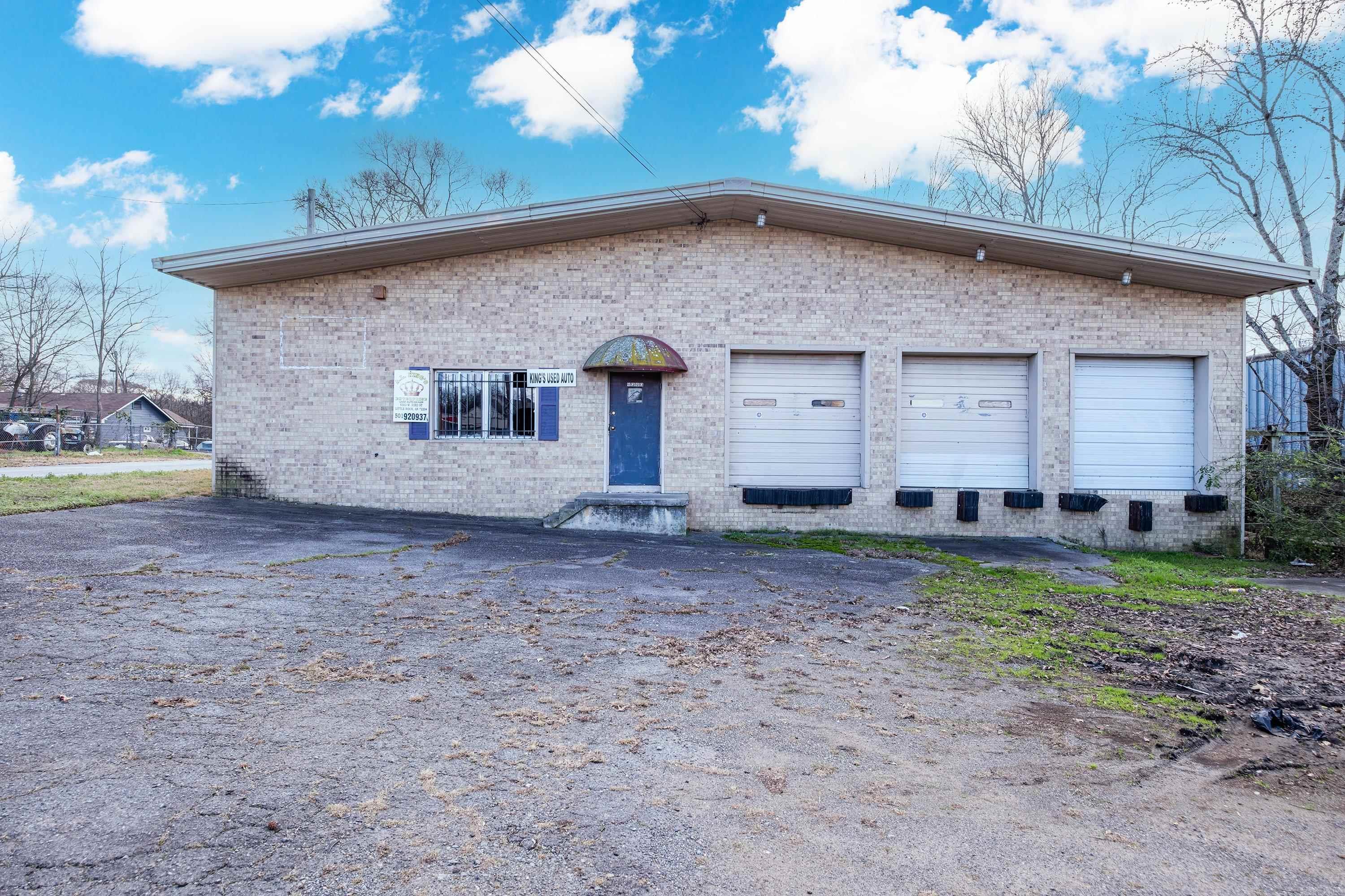 5303 33rd Road Property Photo 1