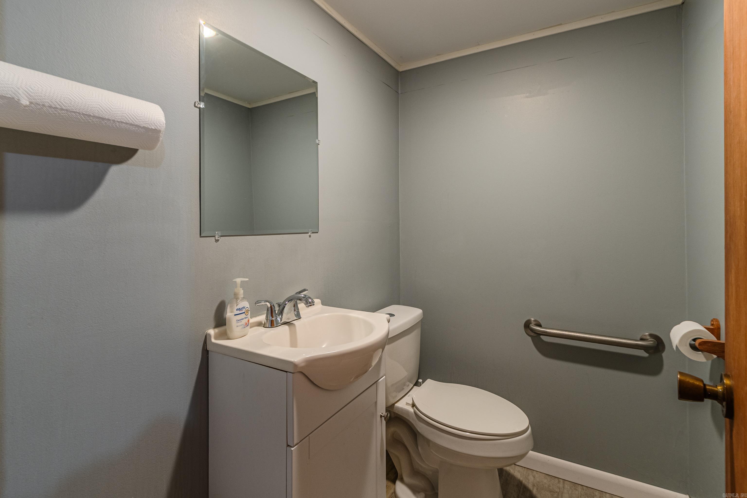 304 E Vine Street Property Photo 16