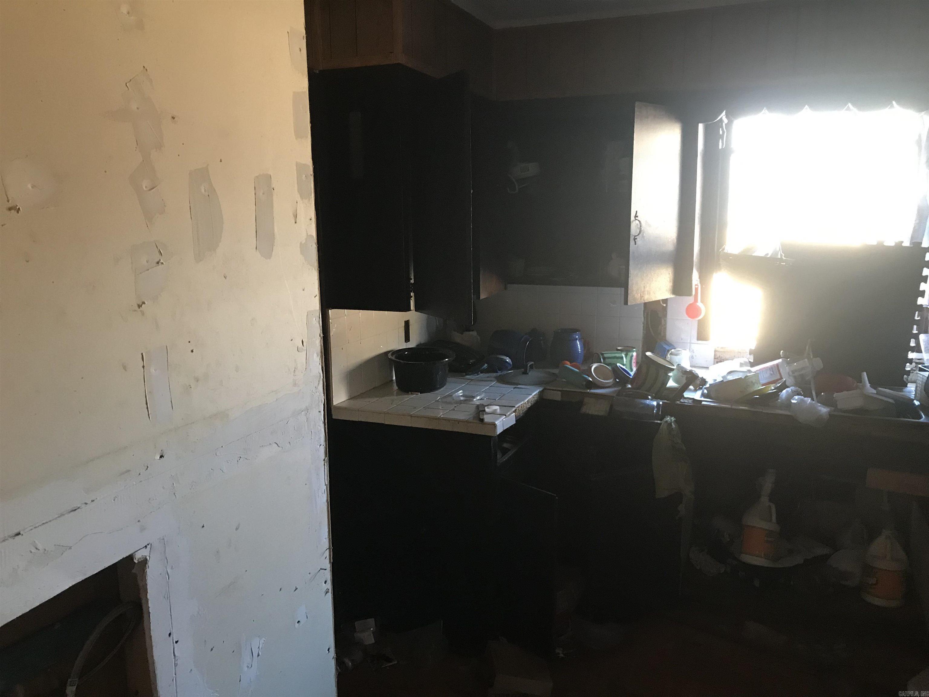 2412 S Camden Road Property Photo 32