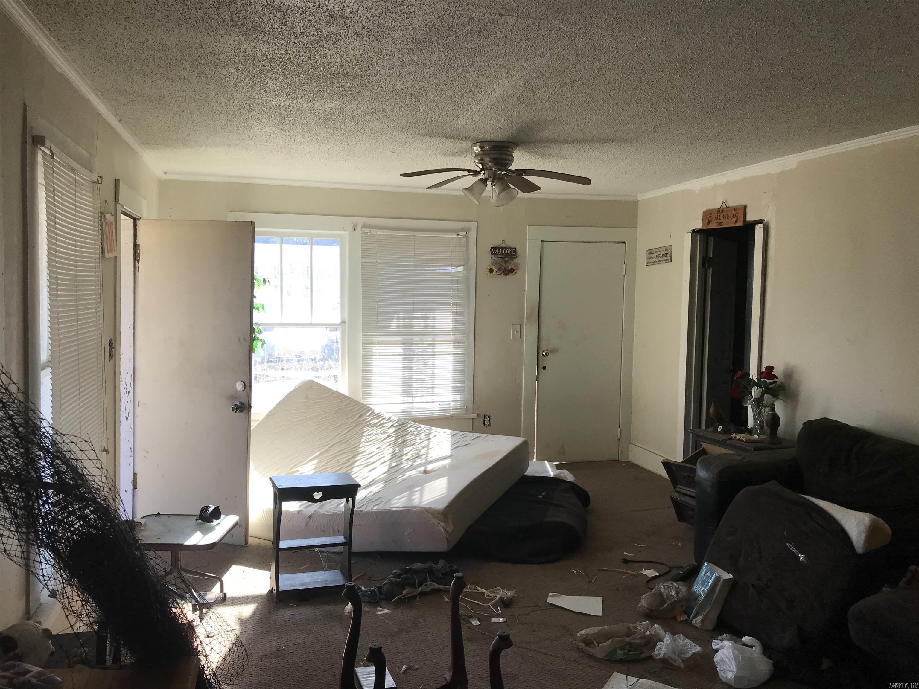 2412 S Camden Road Property Photo 35