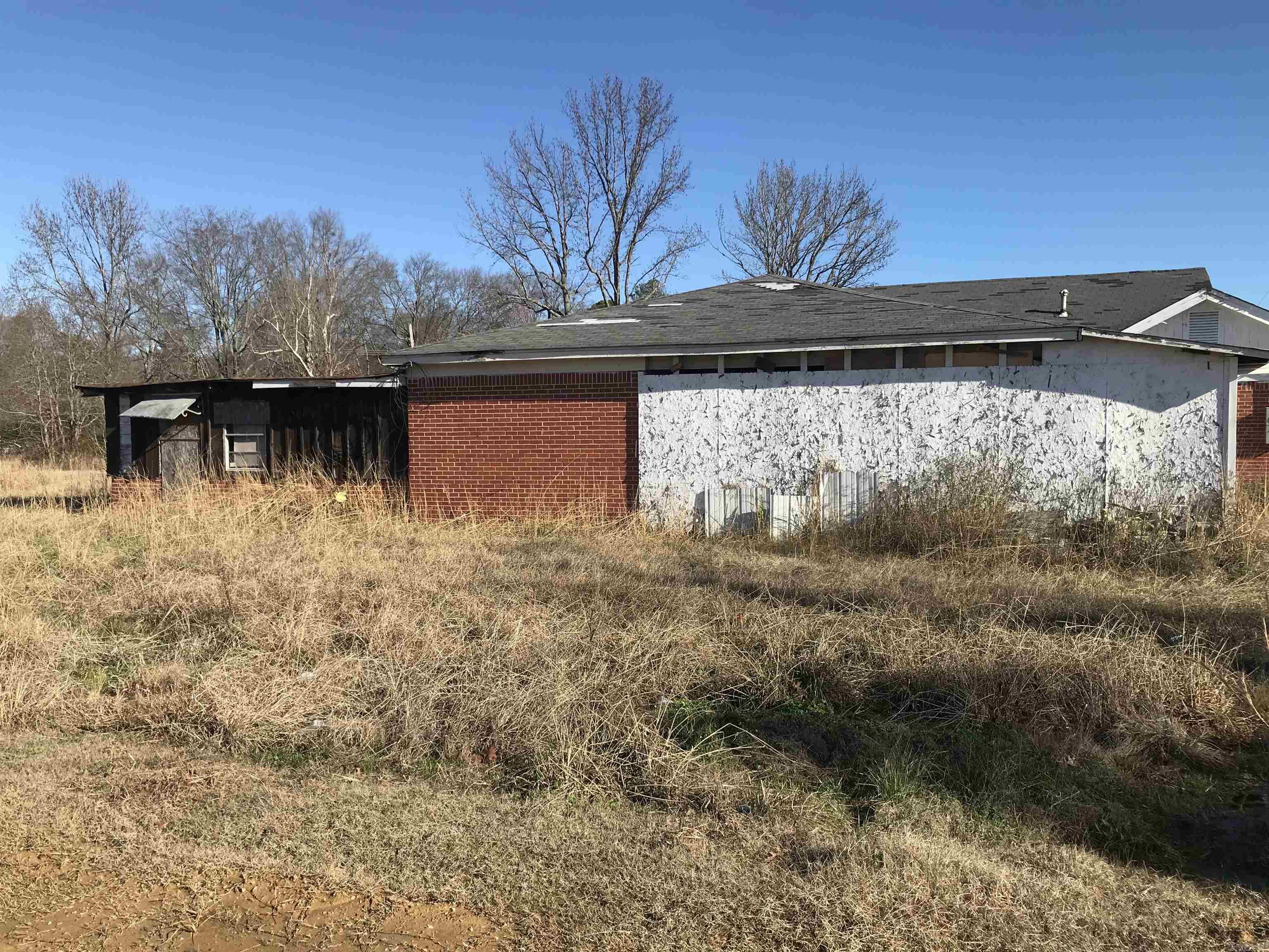 2412 S Camden Road Property Photo 37