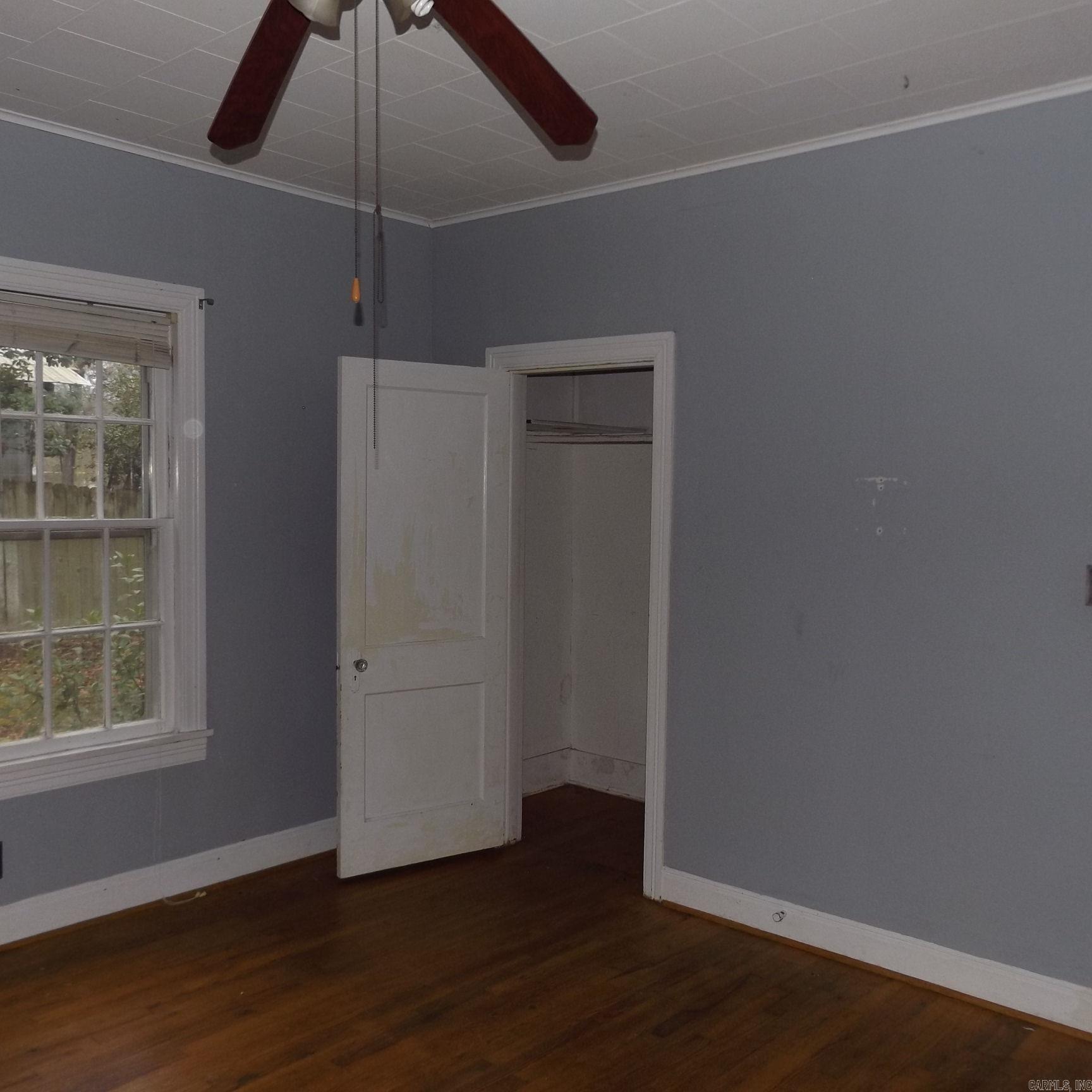 903 Haney Avenue Property Photo 3