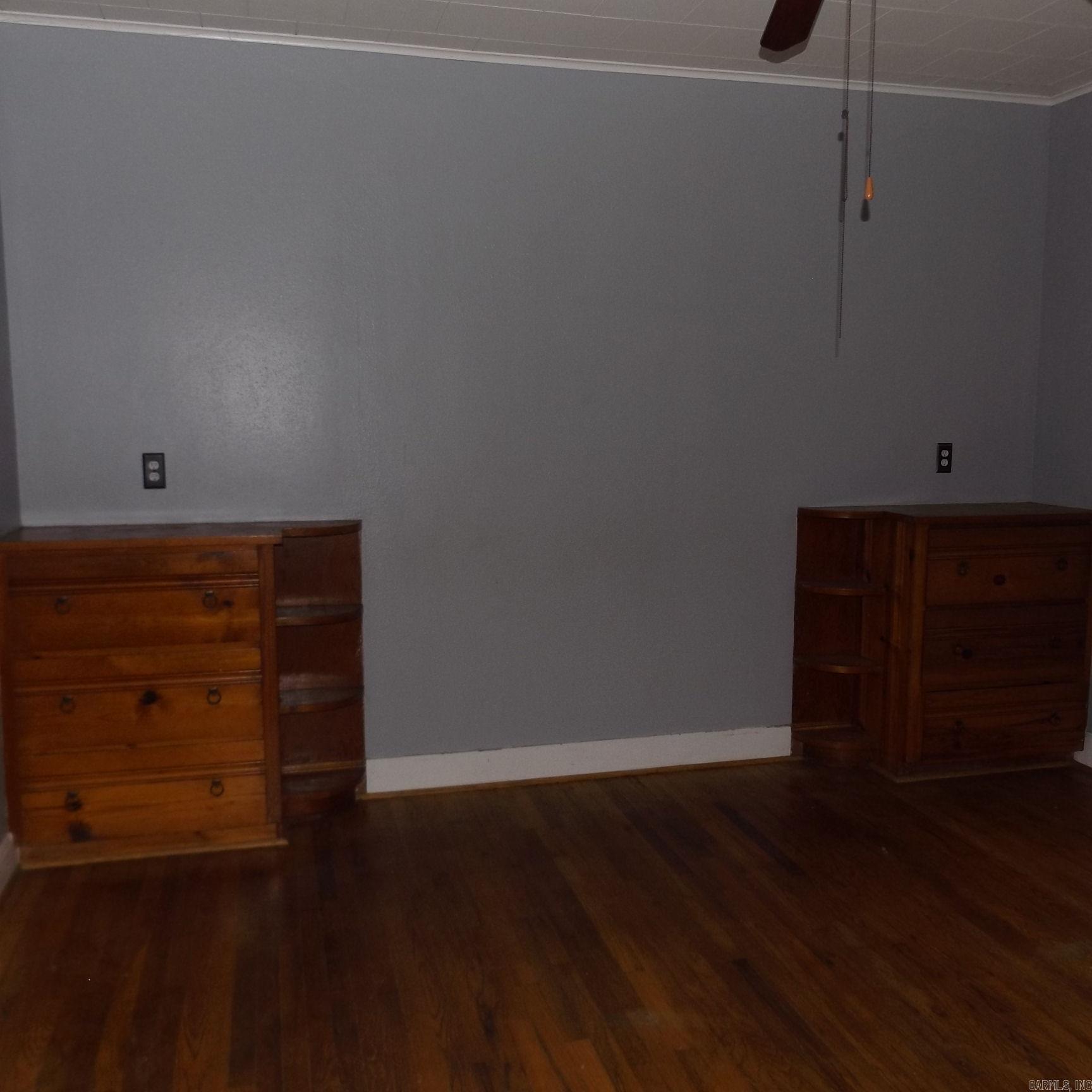 903 Haney Avenue Property Photo 4