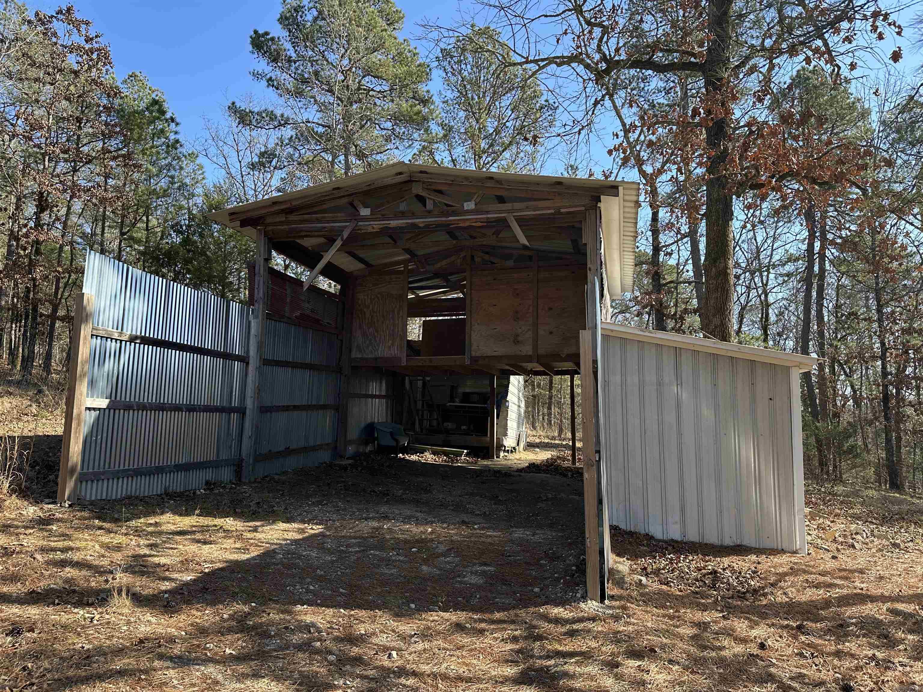 598 & 600 Timberlake Drive Property Photo 6