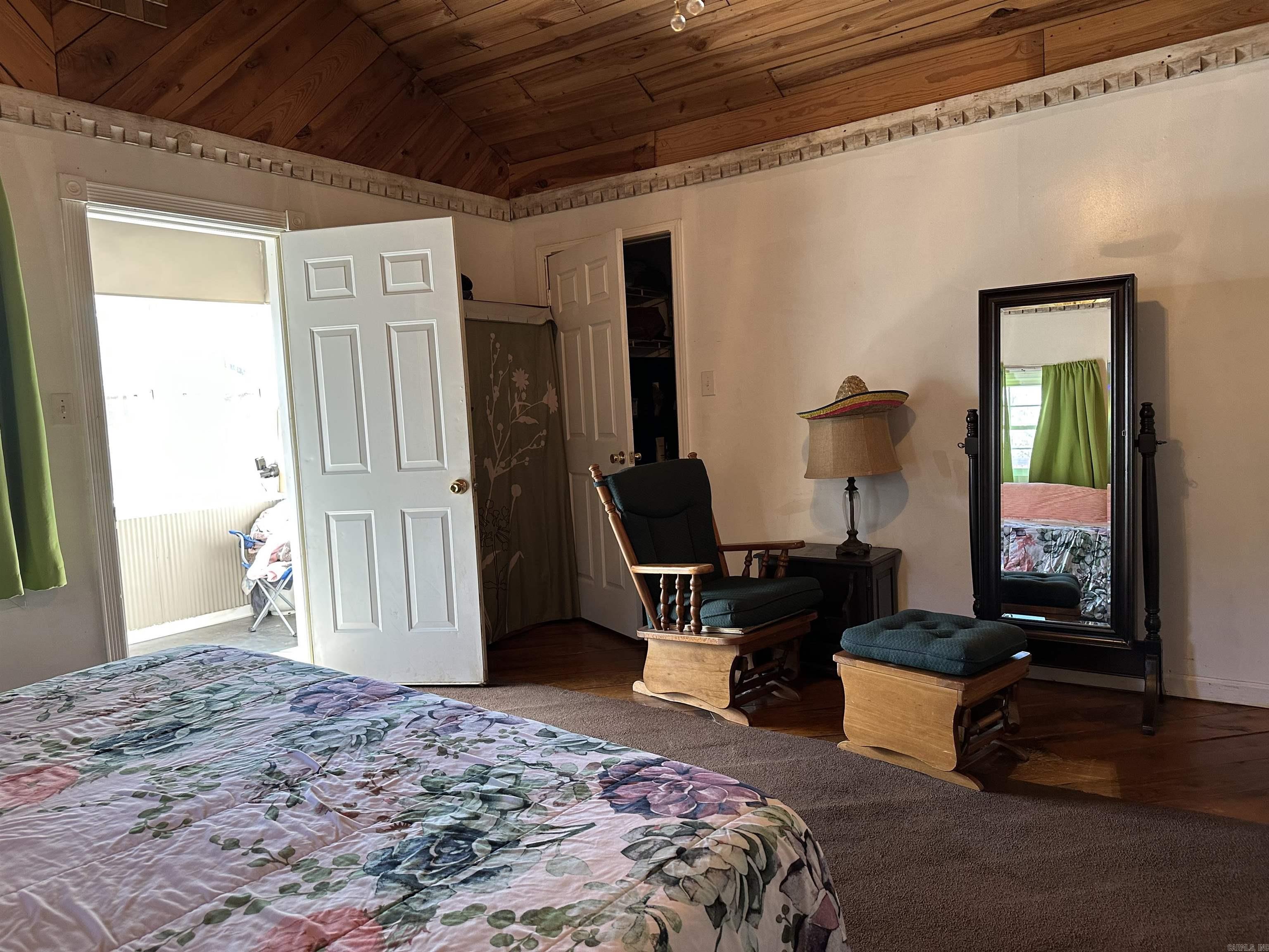 598 & 600 Timberlake Drive Property Photo 19