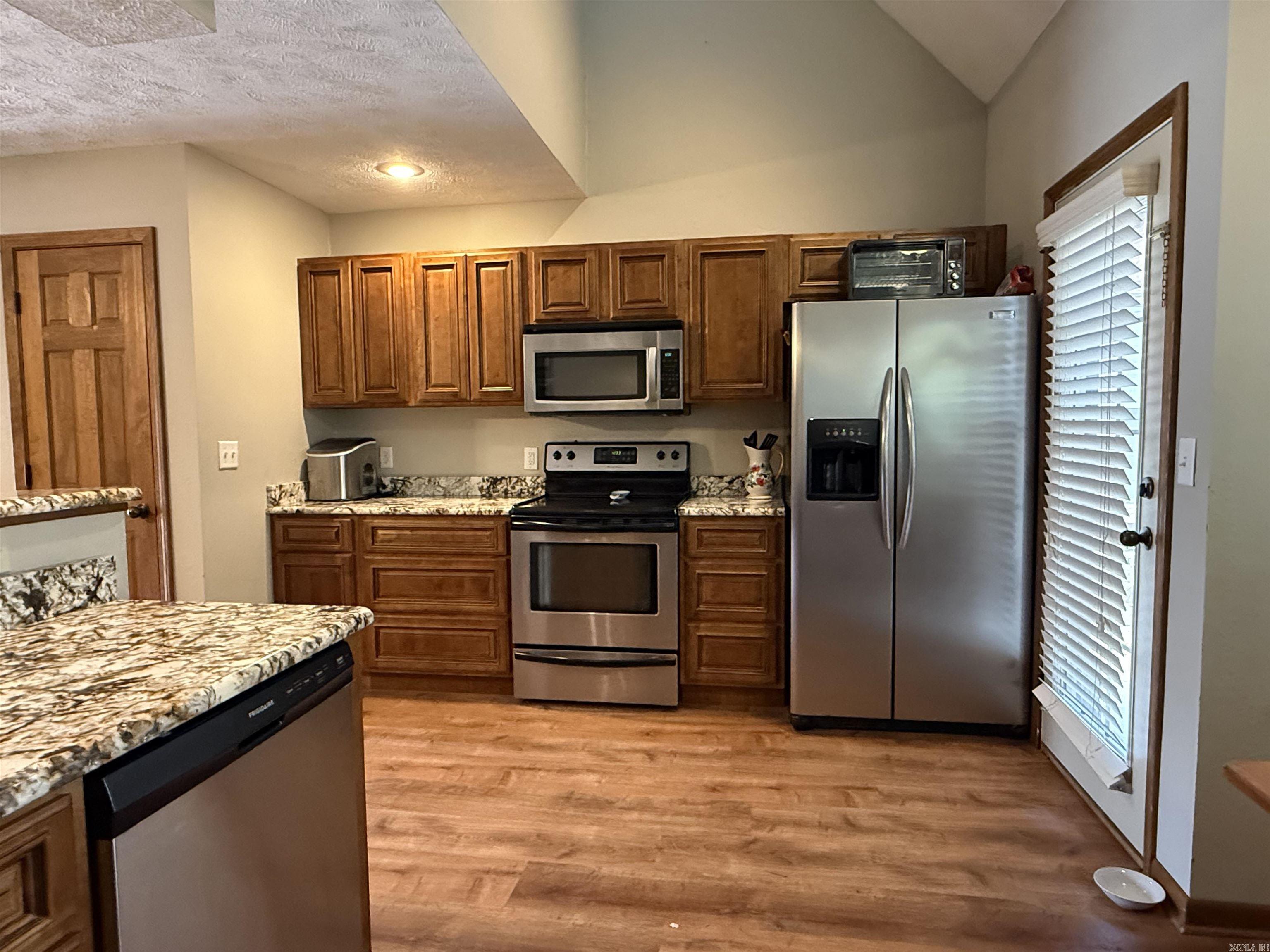 5 Jared Circle Property Photo 12