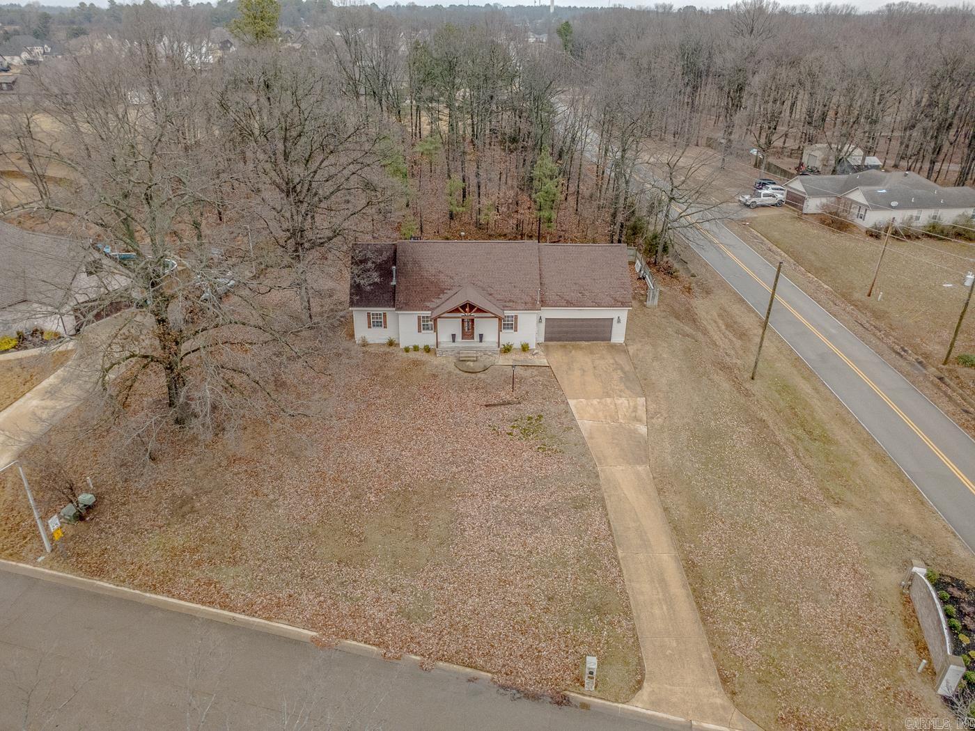 2204 Williamsburg Dr Property Photo 36