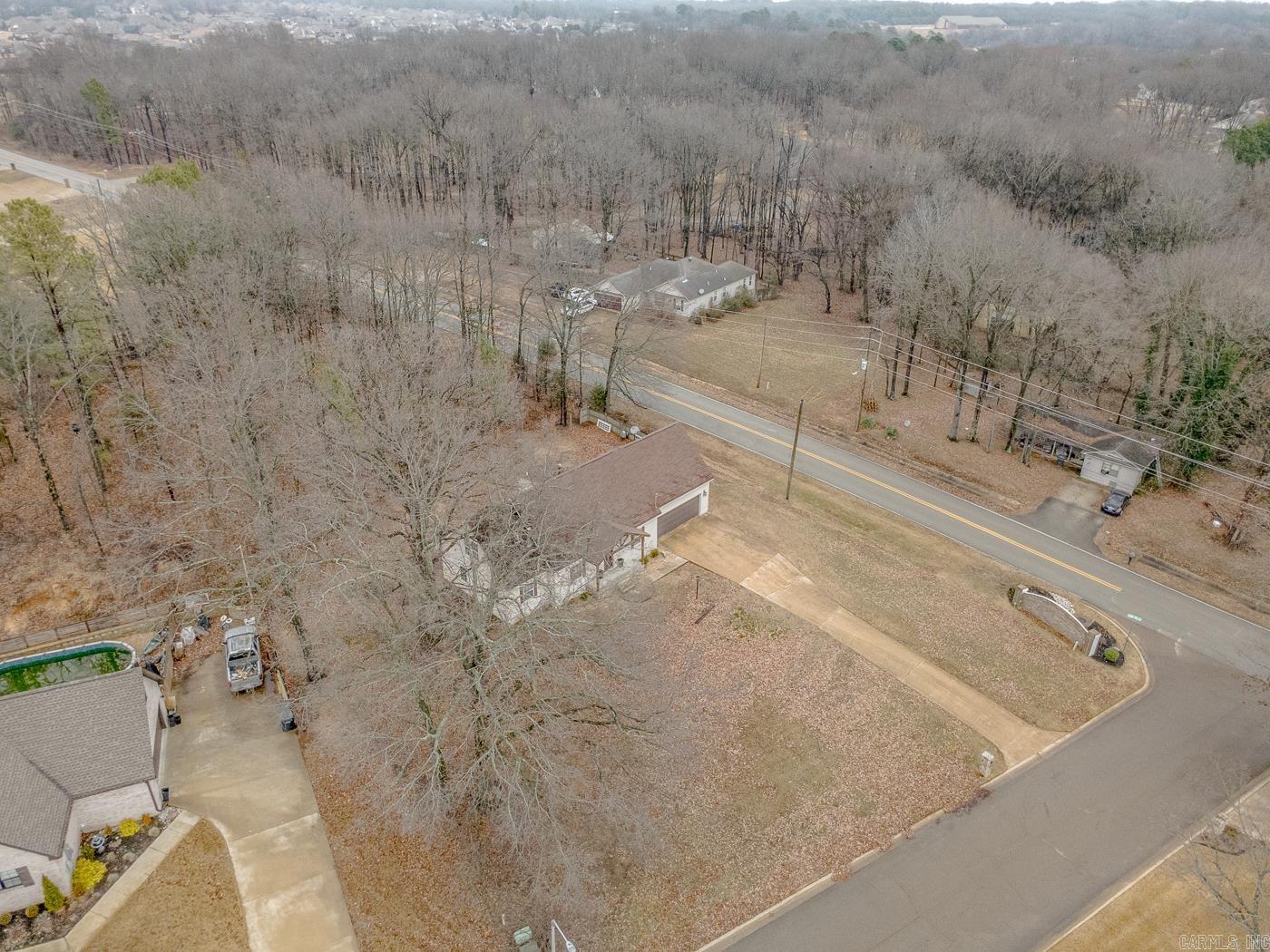 2204 Williamsburg Dr Property Photo 38