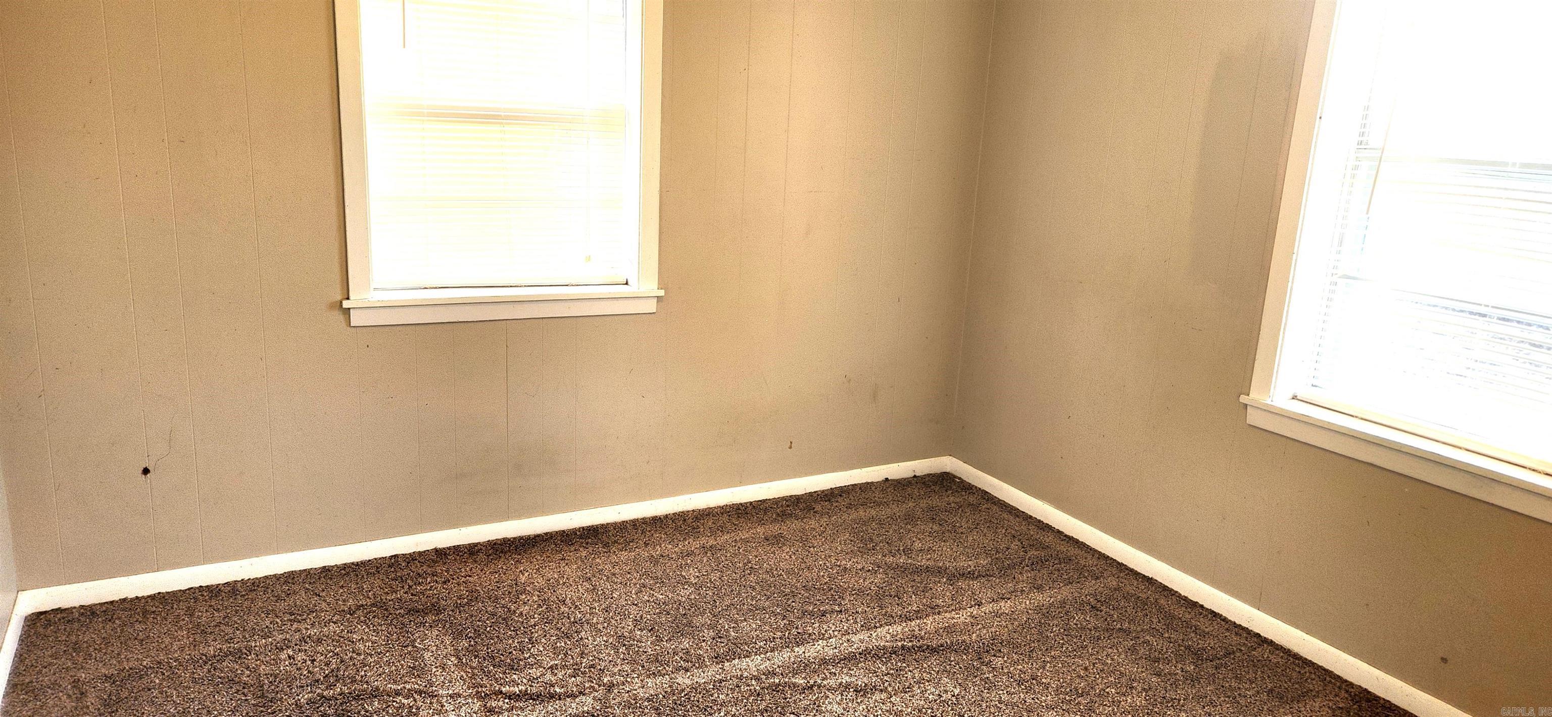 951 Greenfield Road Property Photo 16
