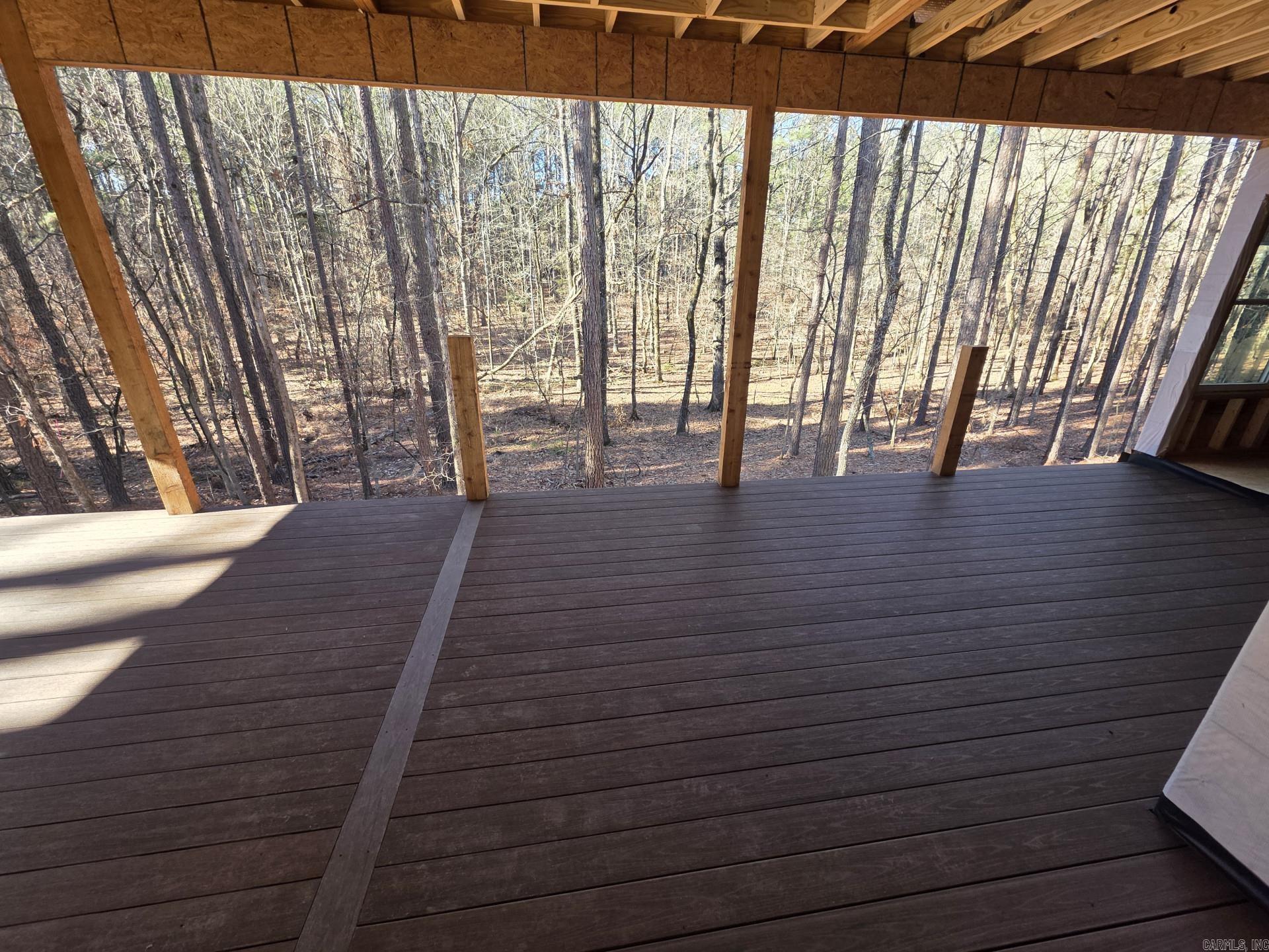 6 Ideal Property Photo 7