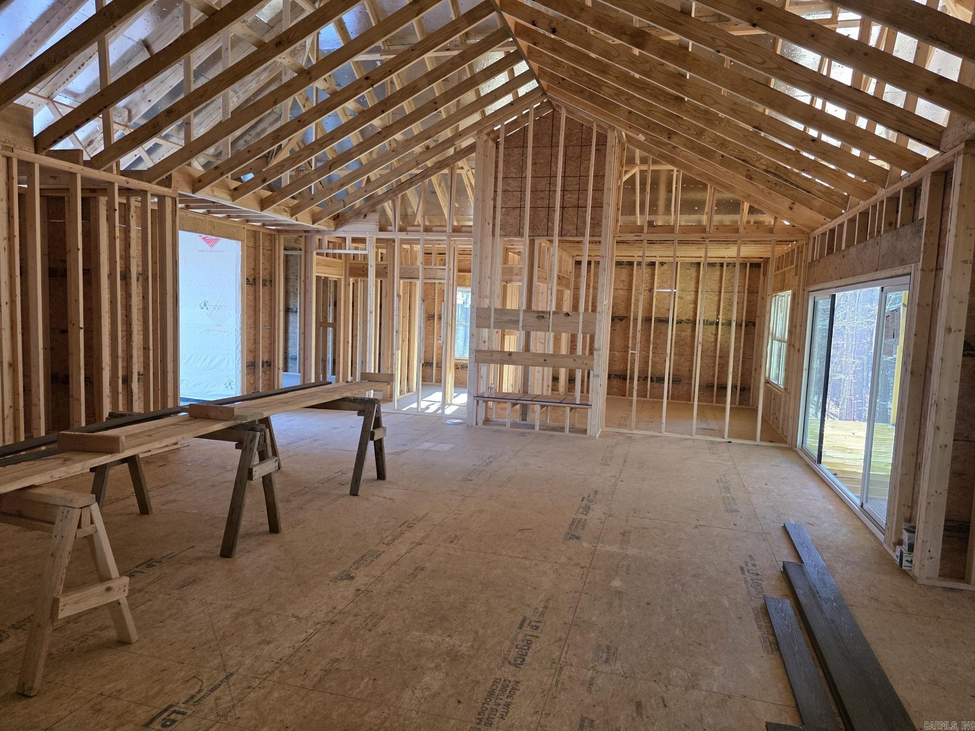 6 Ideal Property Photo 15