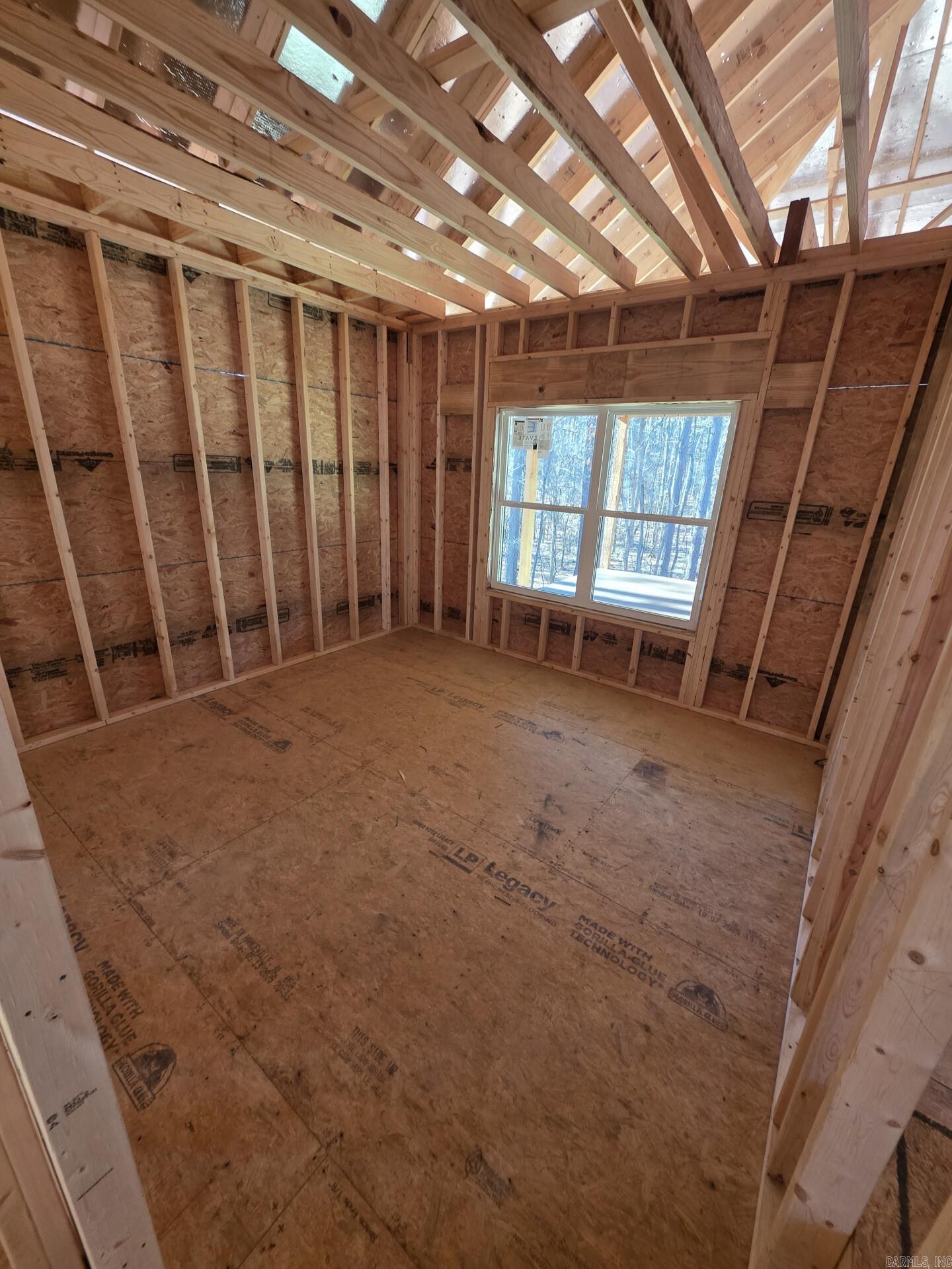 6 Ideal Property Photo 16