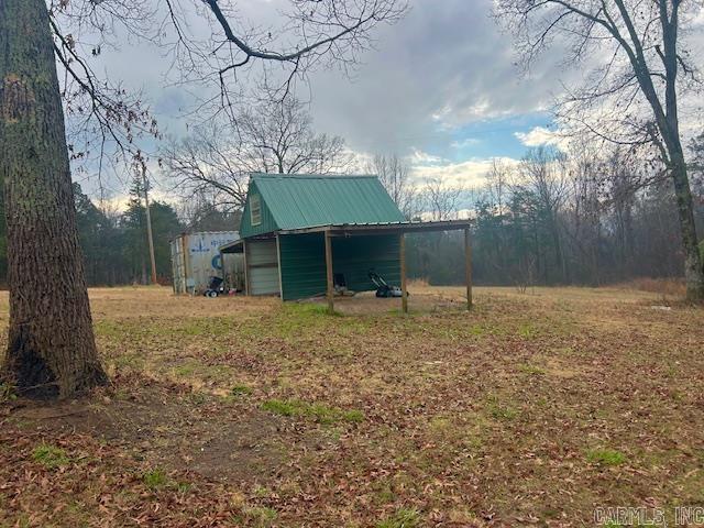 585 Rocky Road Property Photo 4