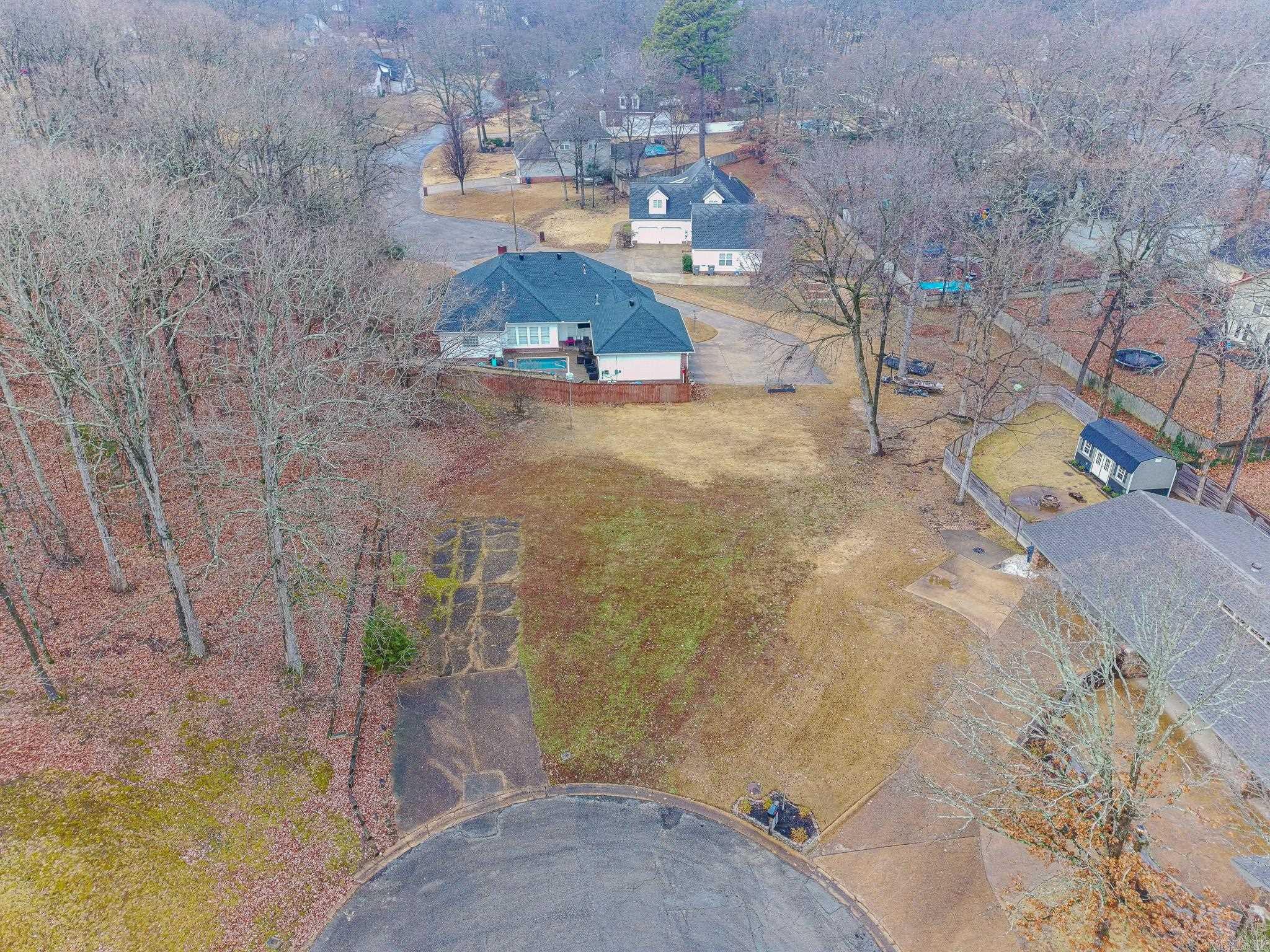 2831 Brookhollow Cove Property Photo 2