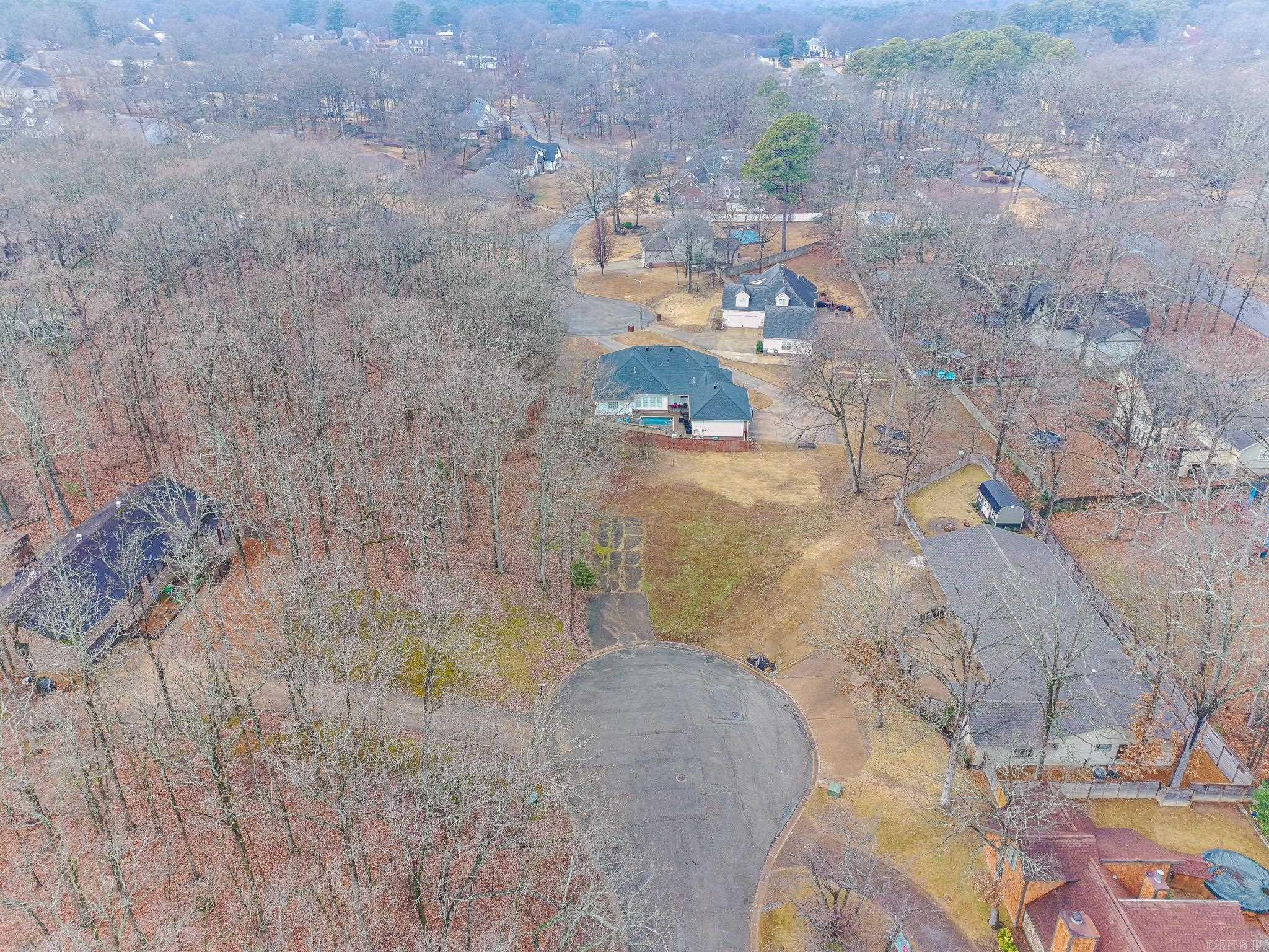 2831 Brookhollow Cove Property Photo 6