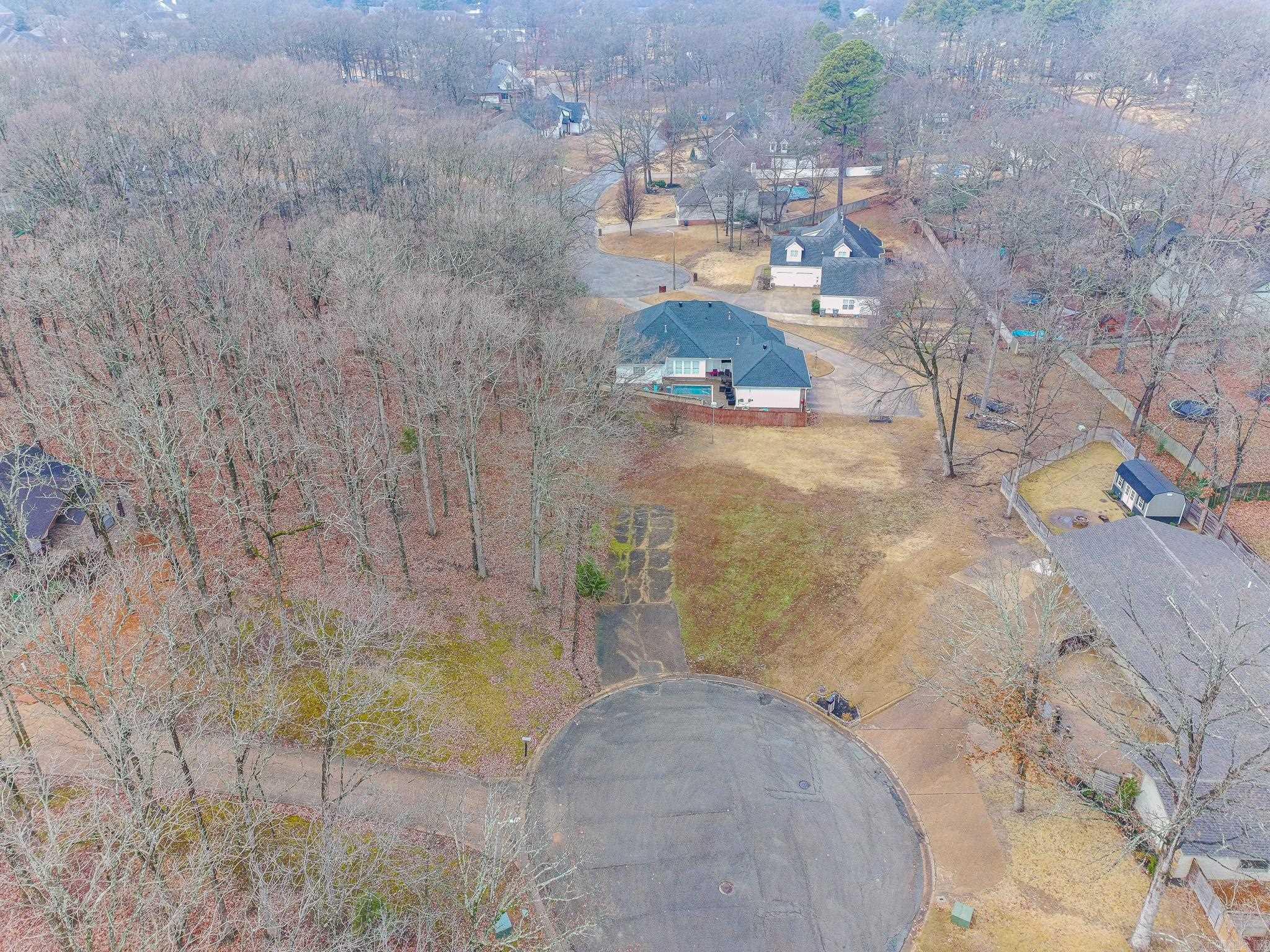 2831 Brookhollow Cove Property Photo 7