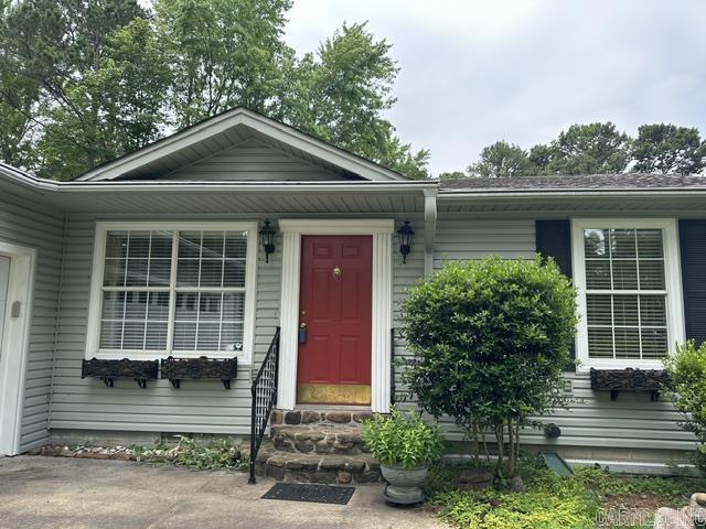 350 Skyline Drive Property Photo 1