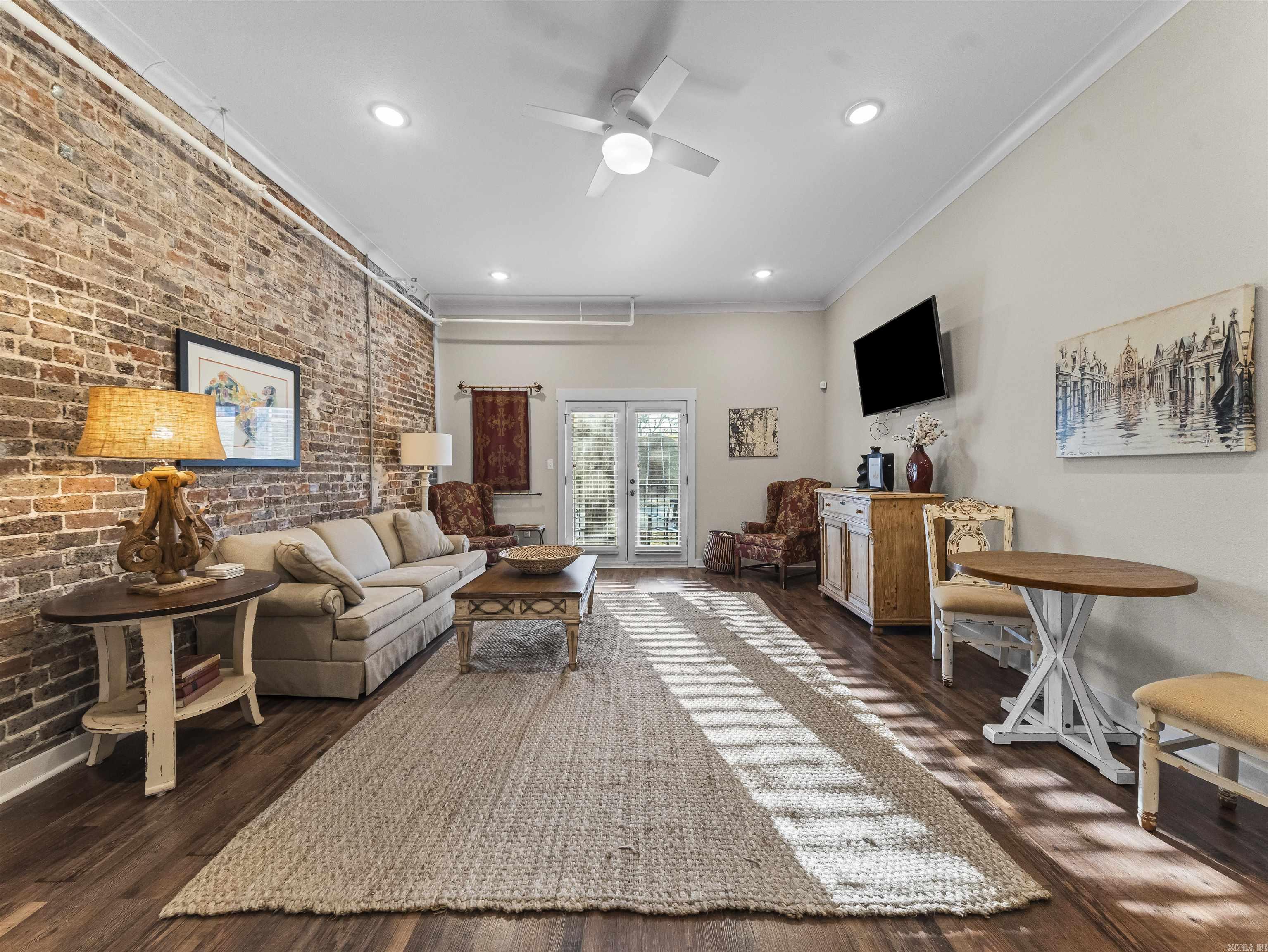 226 Prospect Avenue Property Photo 14