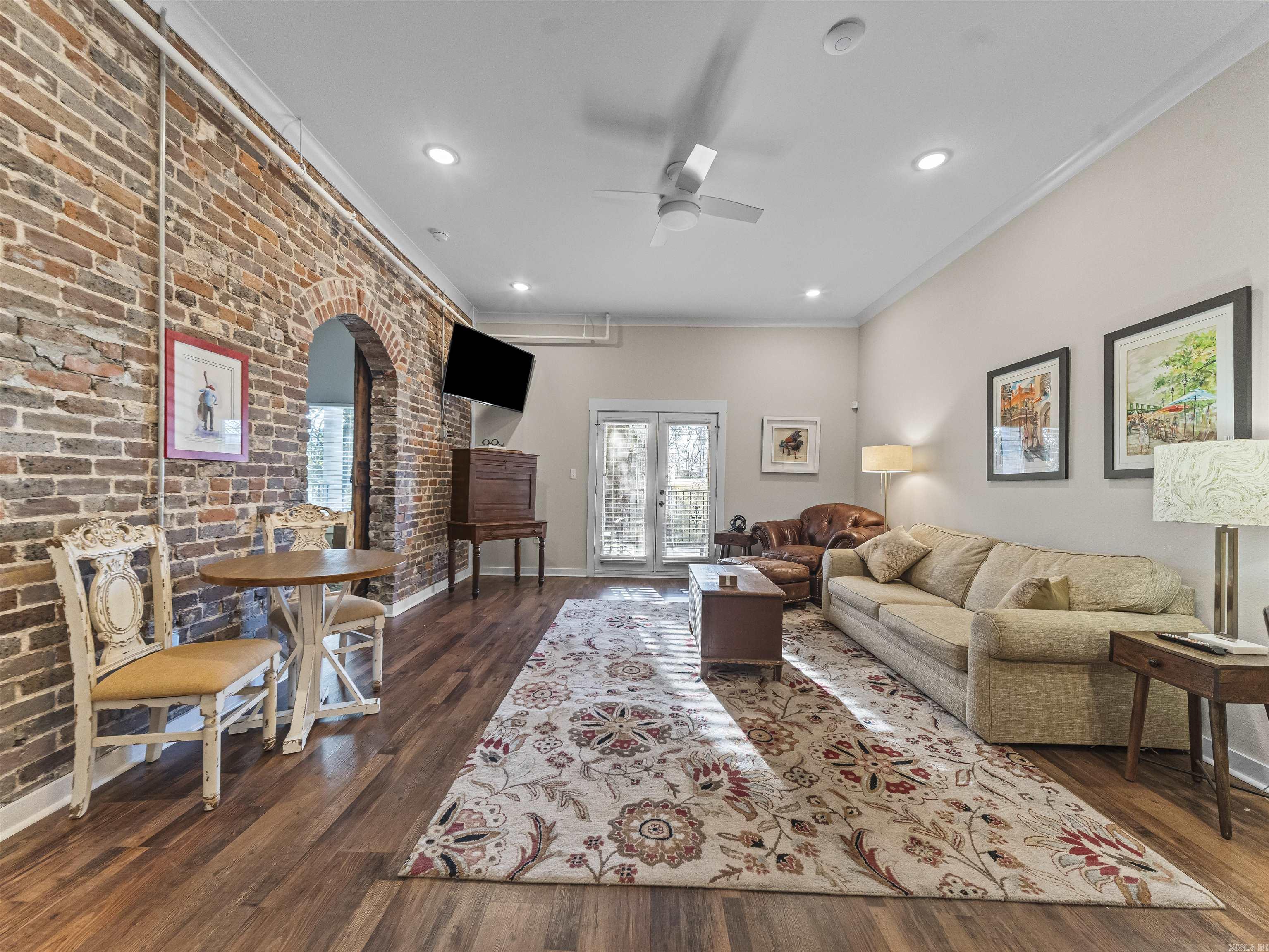 226 Prospect Avenue Property Photo 21