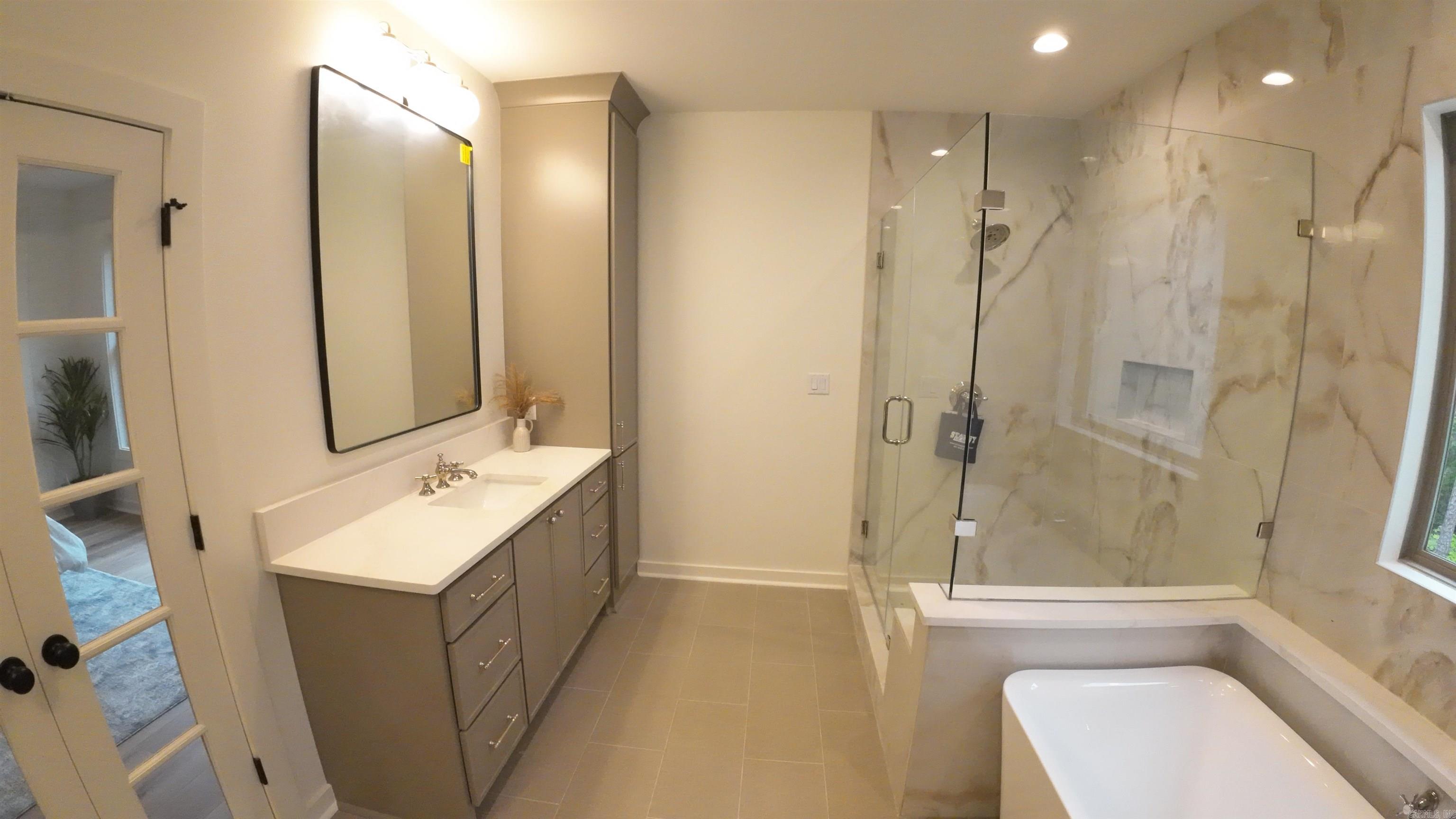 1024 Williams Creek Drive Property Photo 11