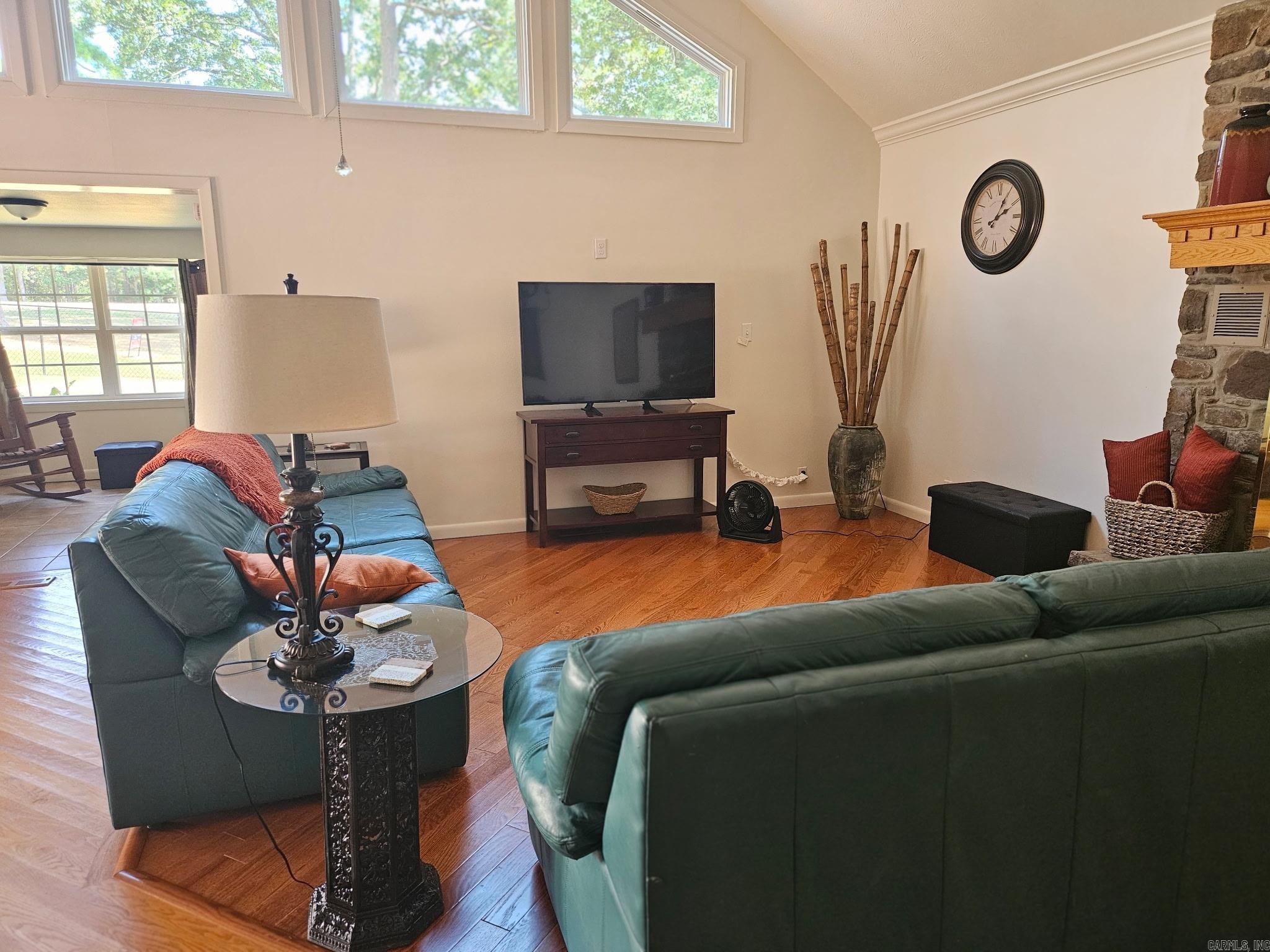 313 Snead Drive Property Photo 11