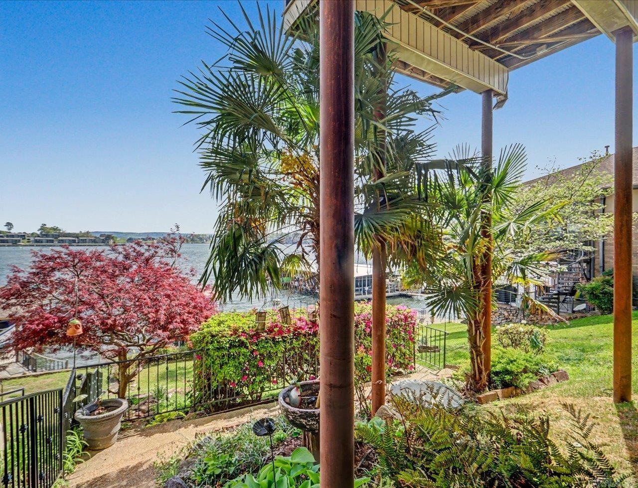 165 Pretti Point Property Photo 5