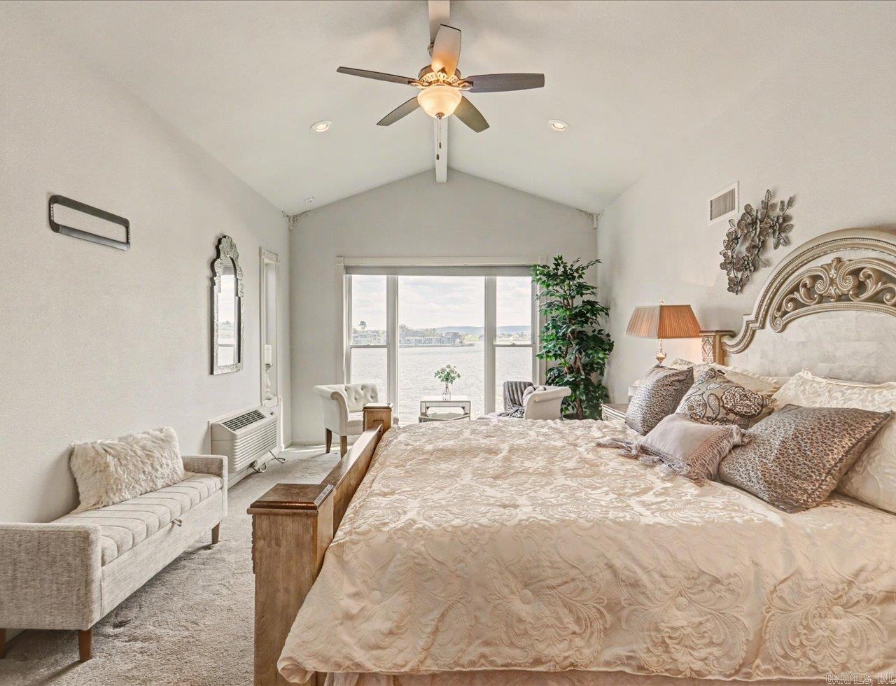 165 Pretti Point Property Photo 12