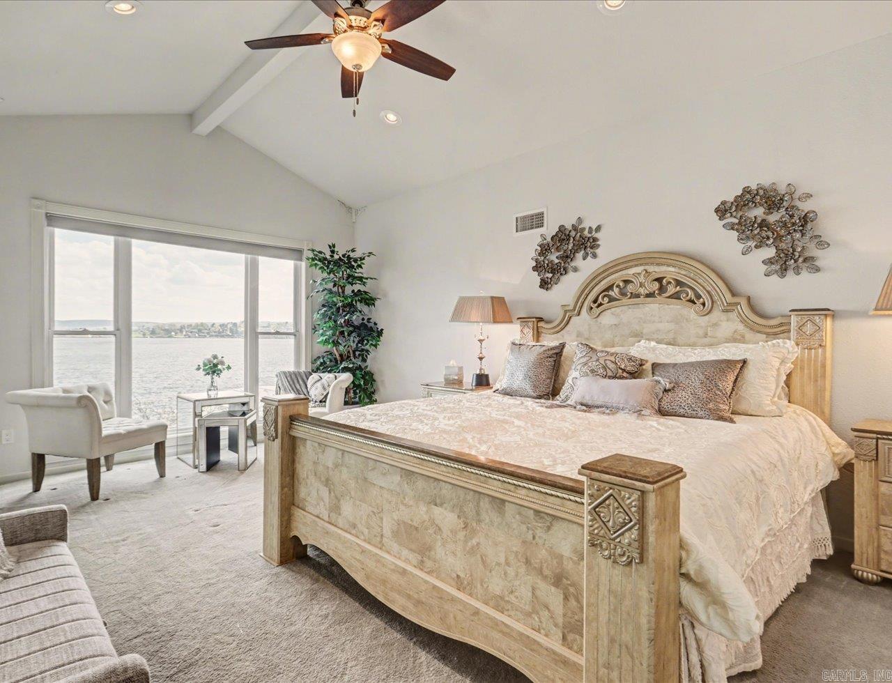 165 Pretti Point Property Photo 13