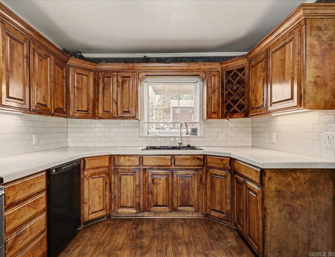 165 Pretti Point Property Photo 28