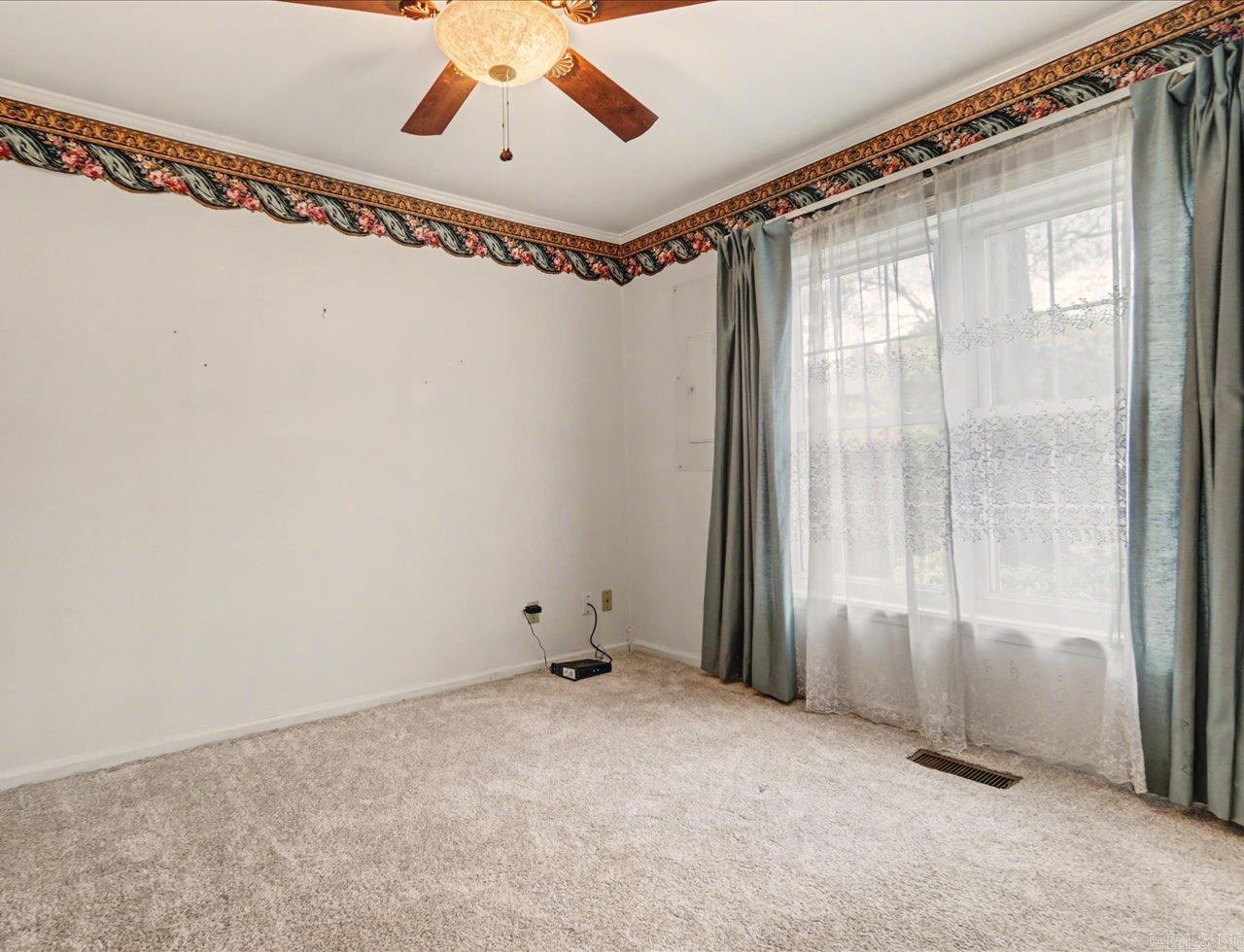 165 Pretti Point Property Photo 32
