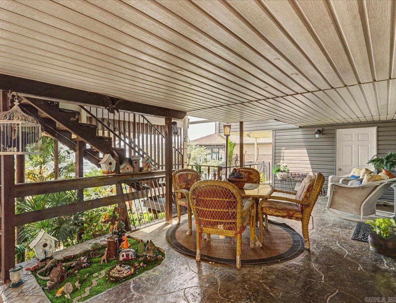 165 Pretti Point Property Photo 34