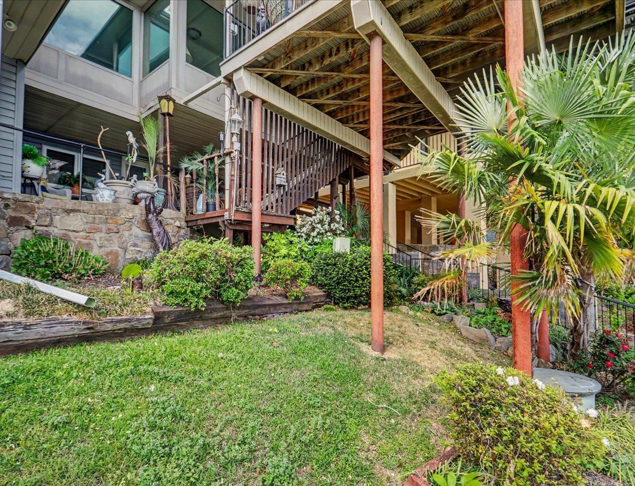 165 Pretti Point Property Photo 38