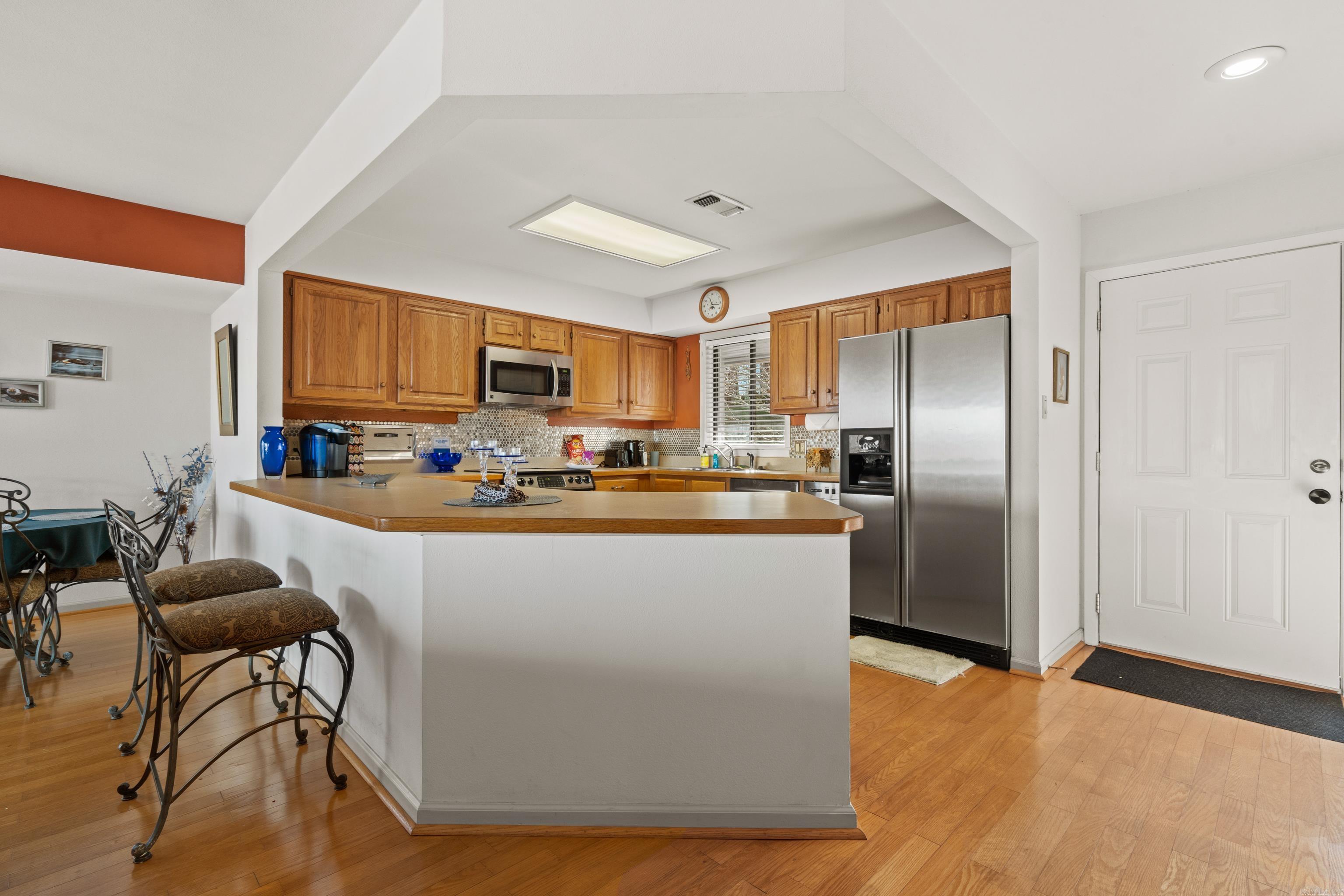 200 Hamilton Oaks Drive U4 Property Photo 11