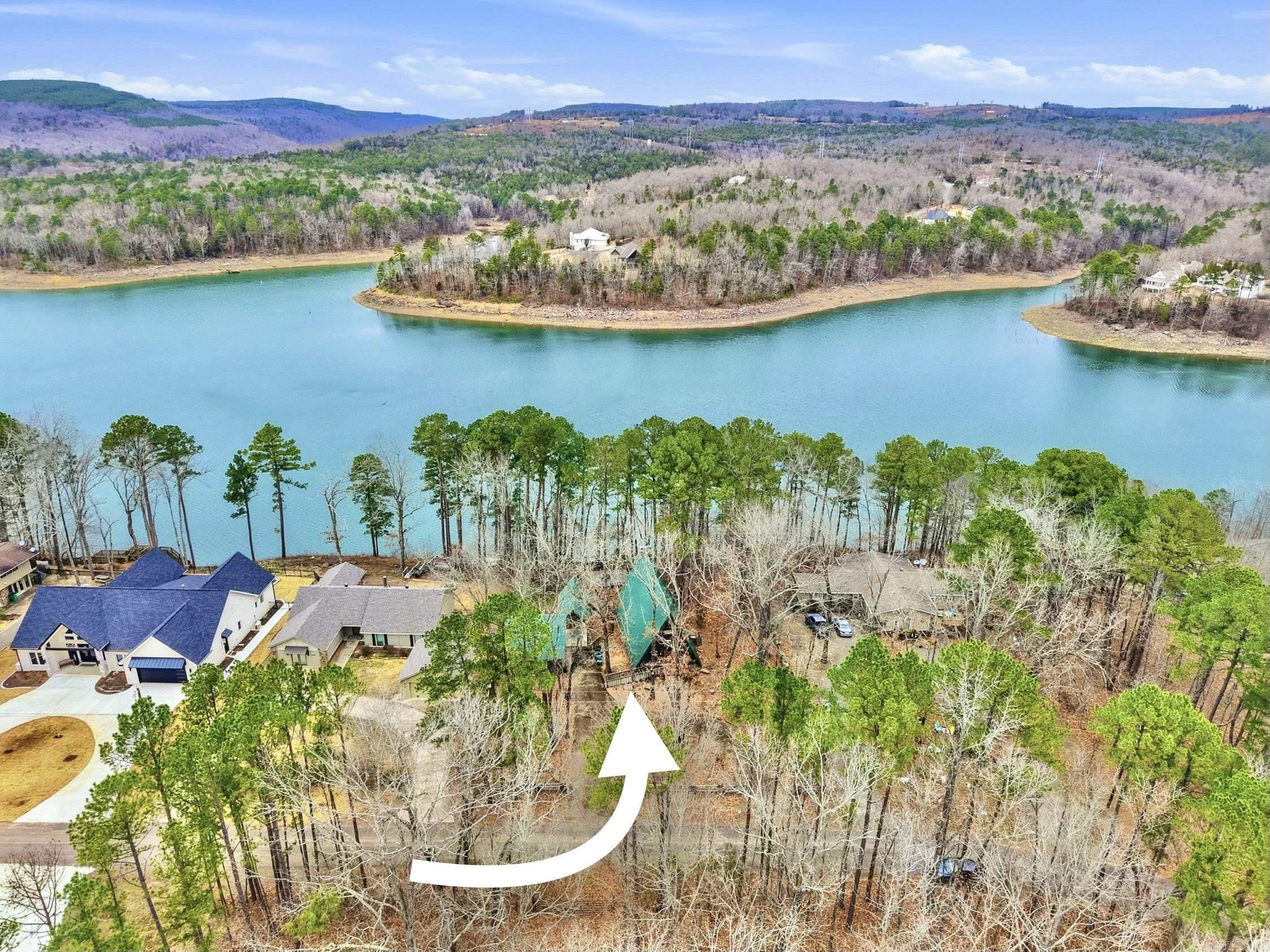 450 Davidson Circle Property Photo 2