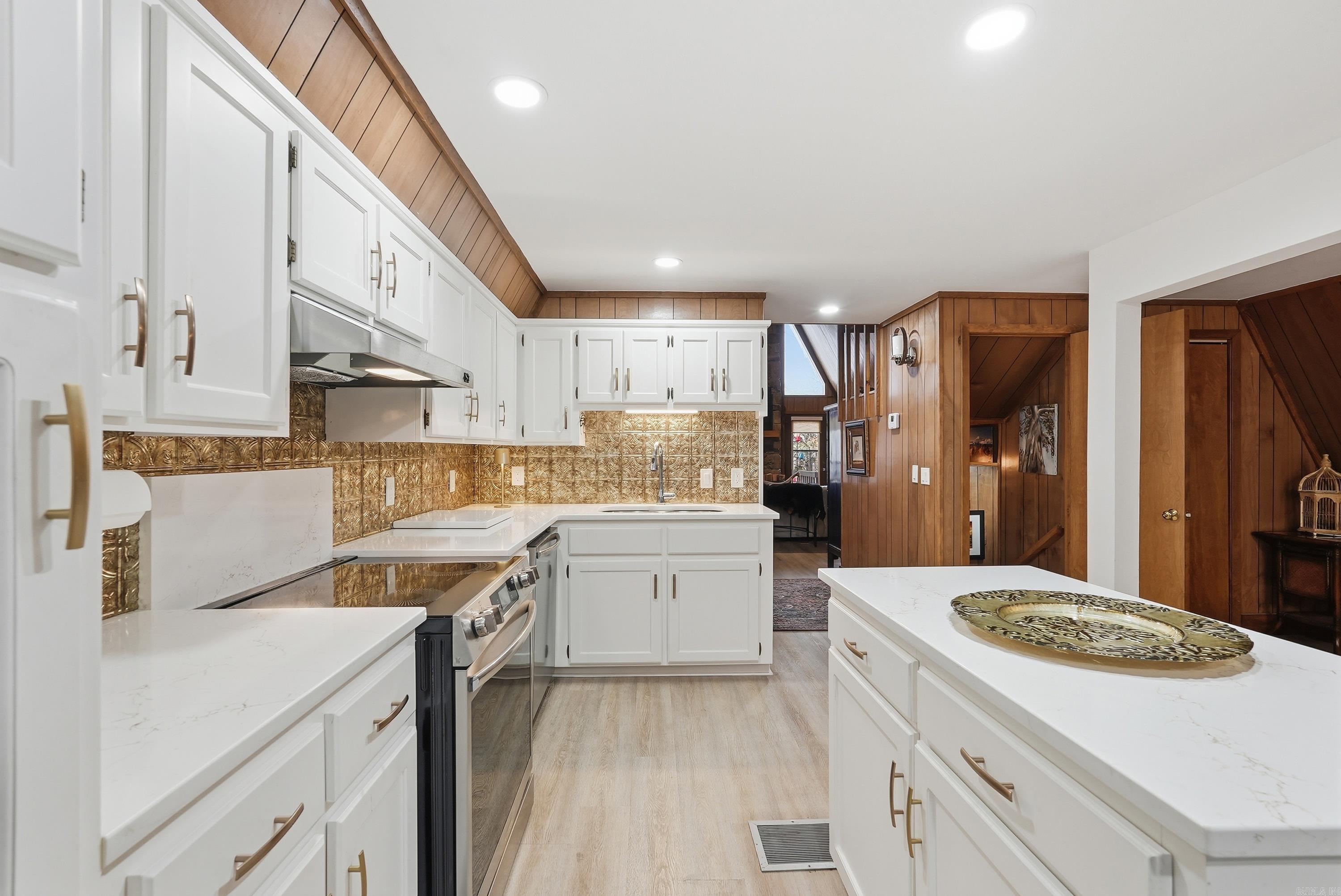 450 Davidson Circle Property Photo 14