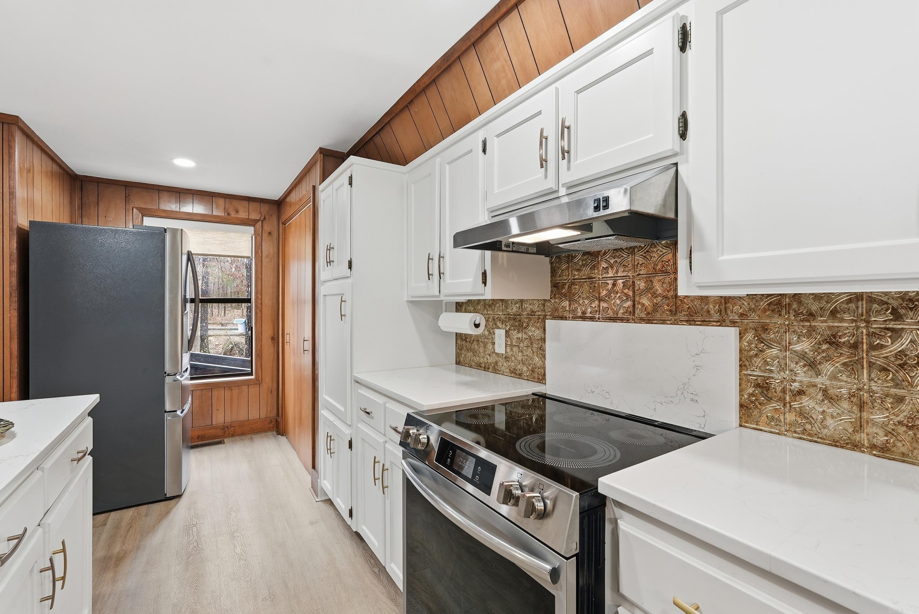 450 Davidson Circle Property Photo 17