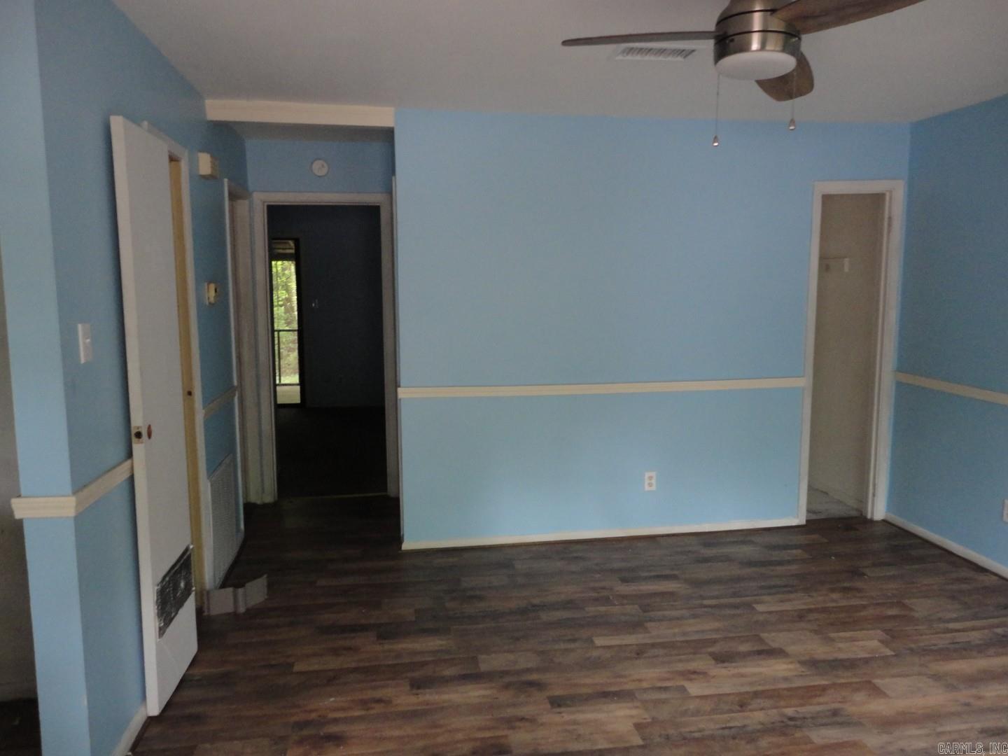 4511 E Reed Road Property Photo 10