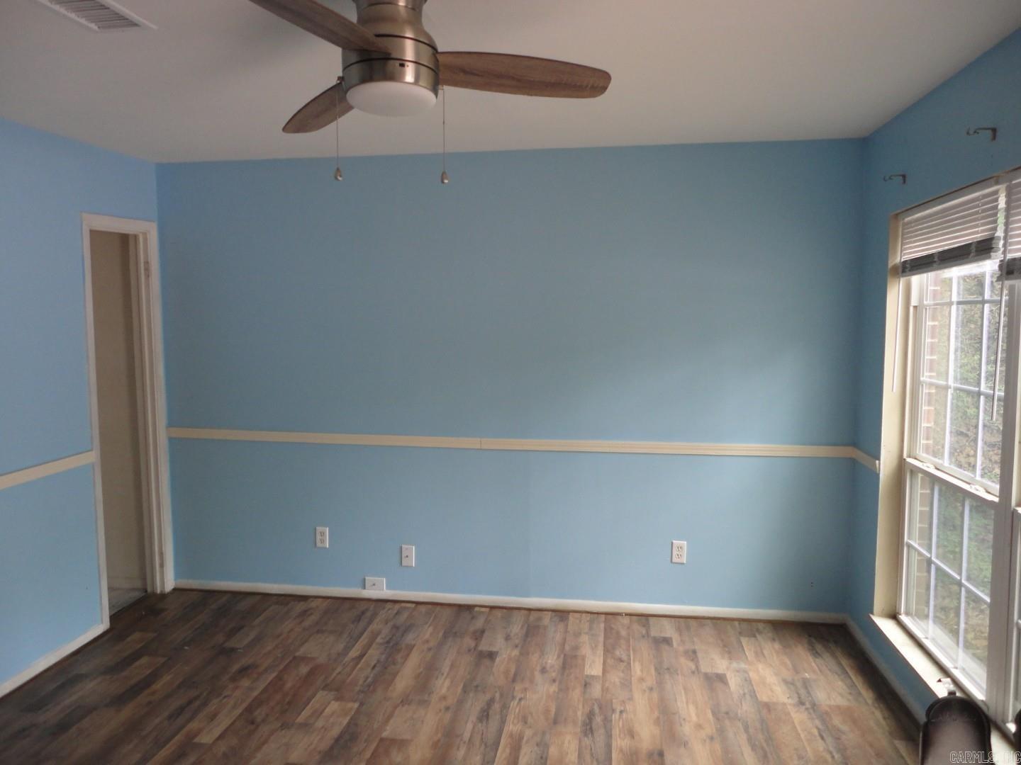 4511 E Reed Road Property Photo 11