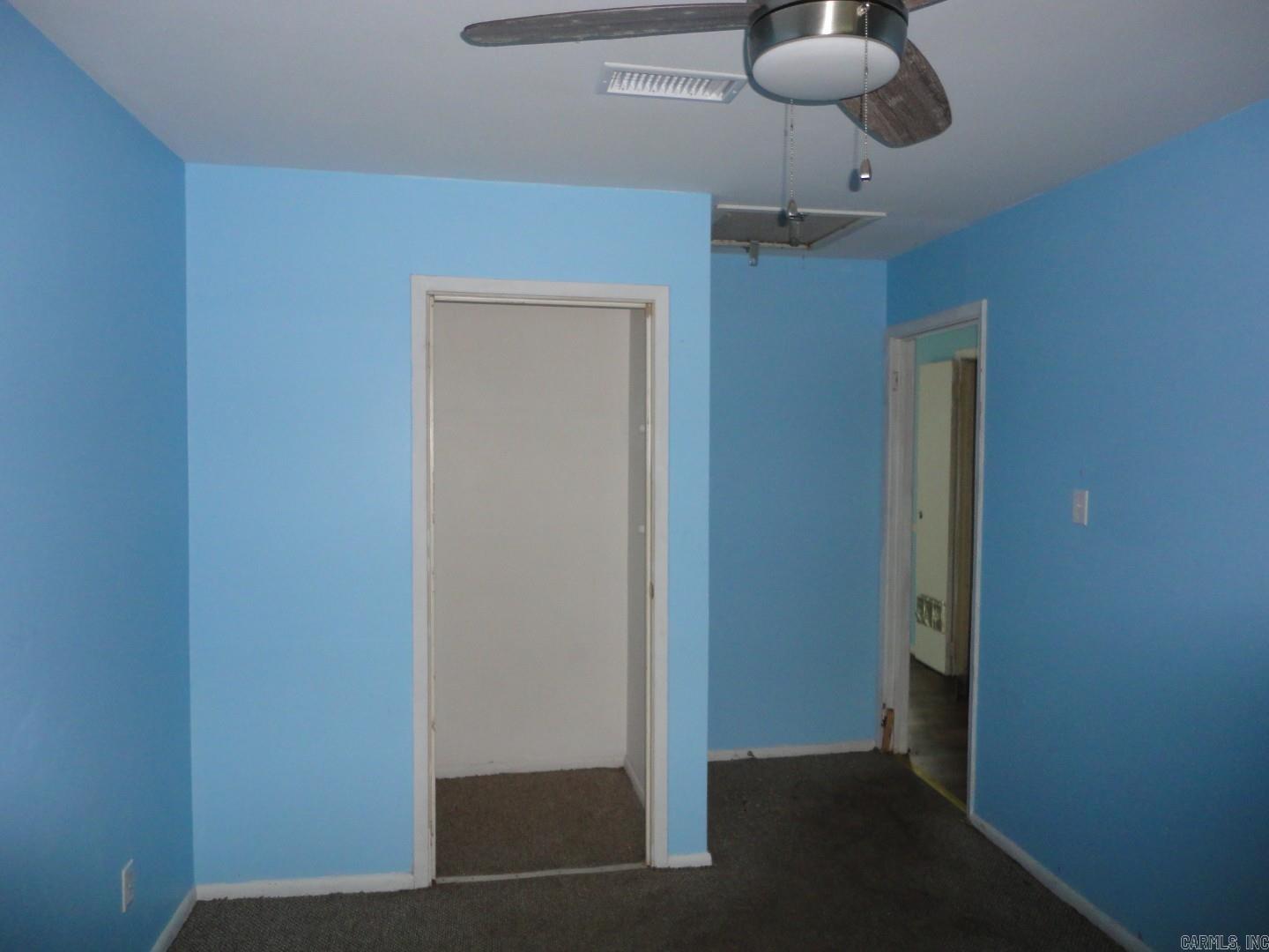 4511 E Reed Road Property Photo 15