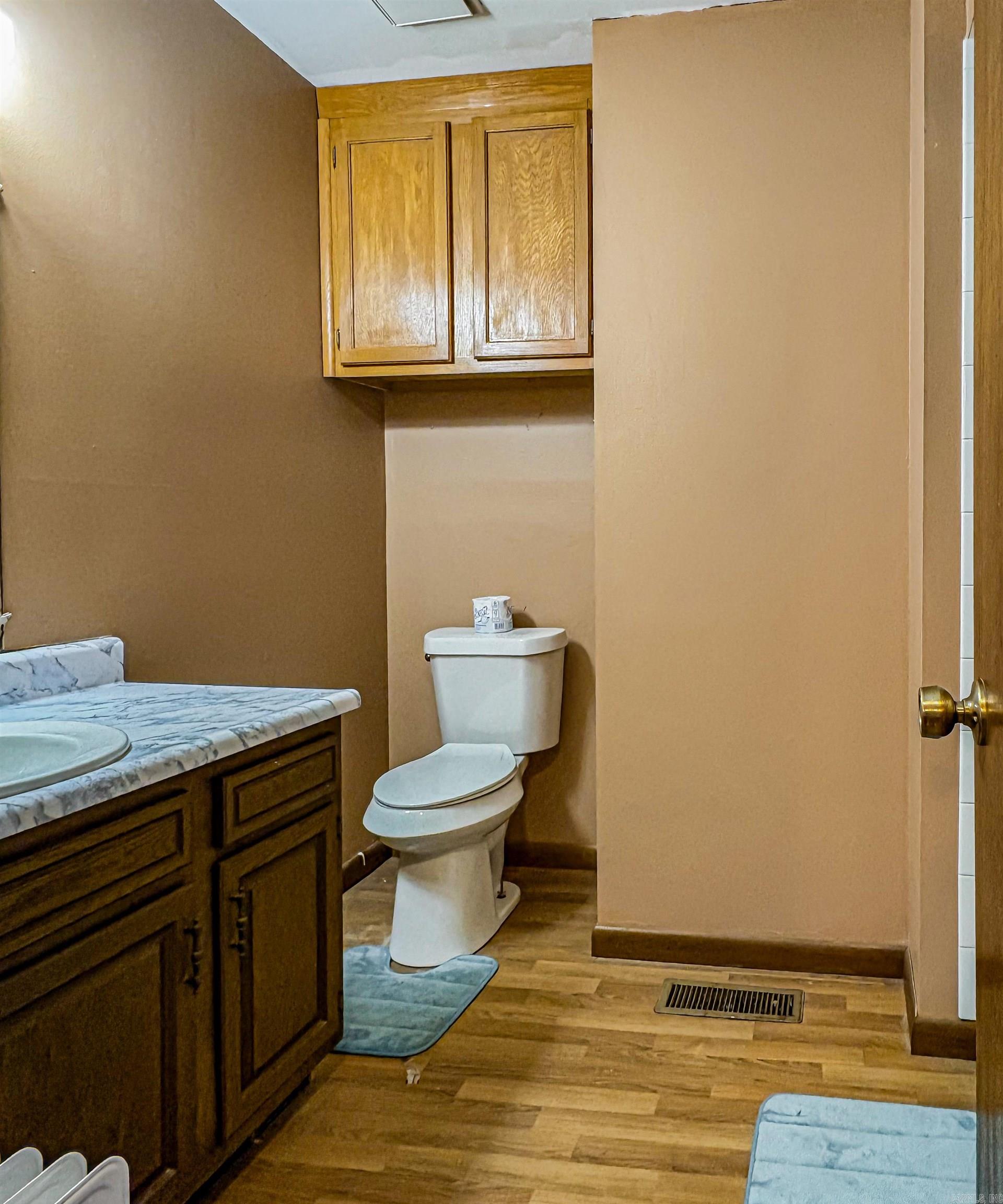 2104 Mc 7055 Property Photo 26