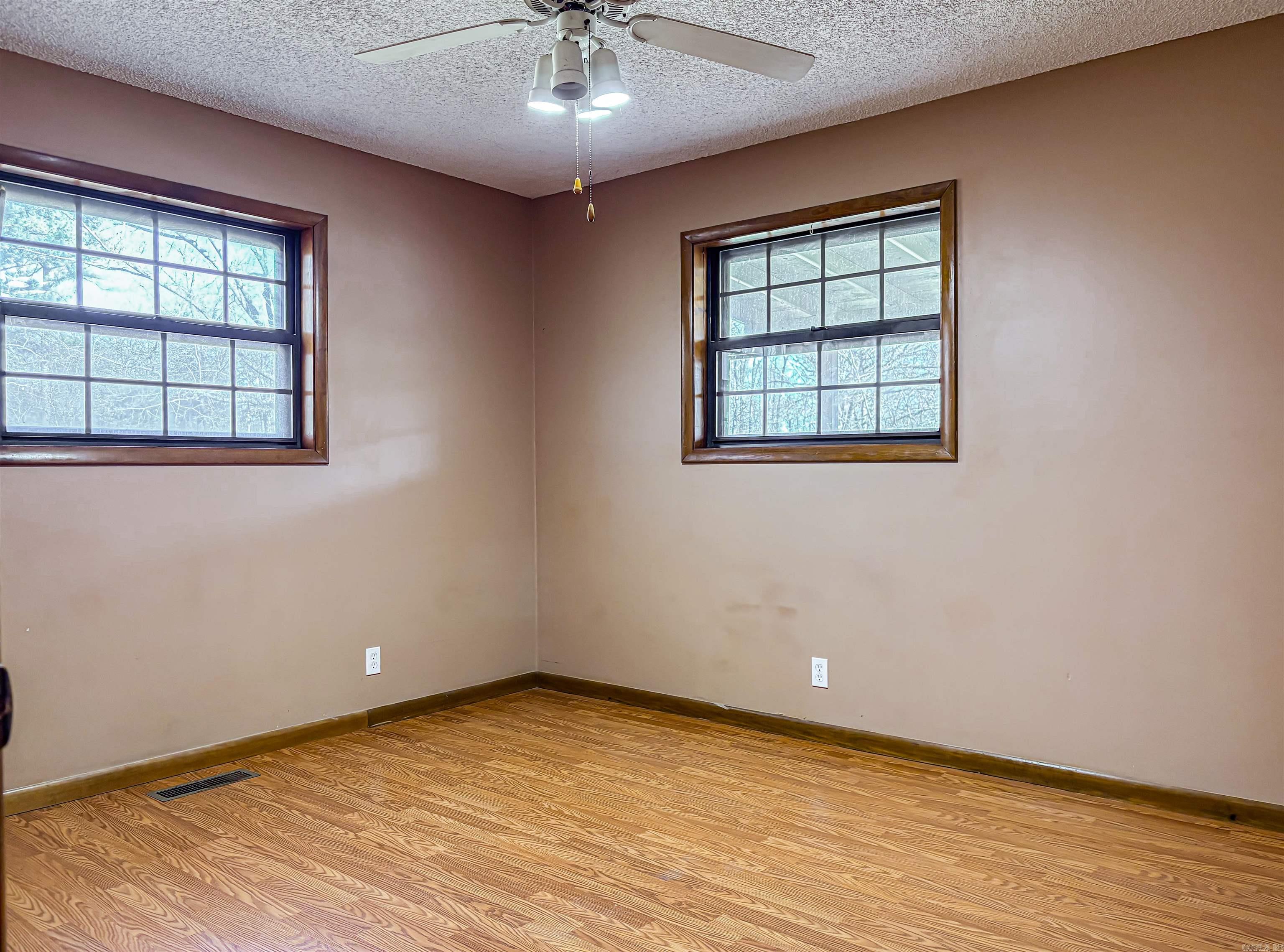 2104 Mc 7055 Property Photo 29