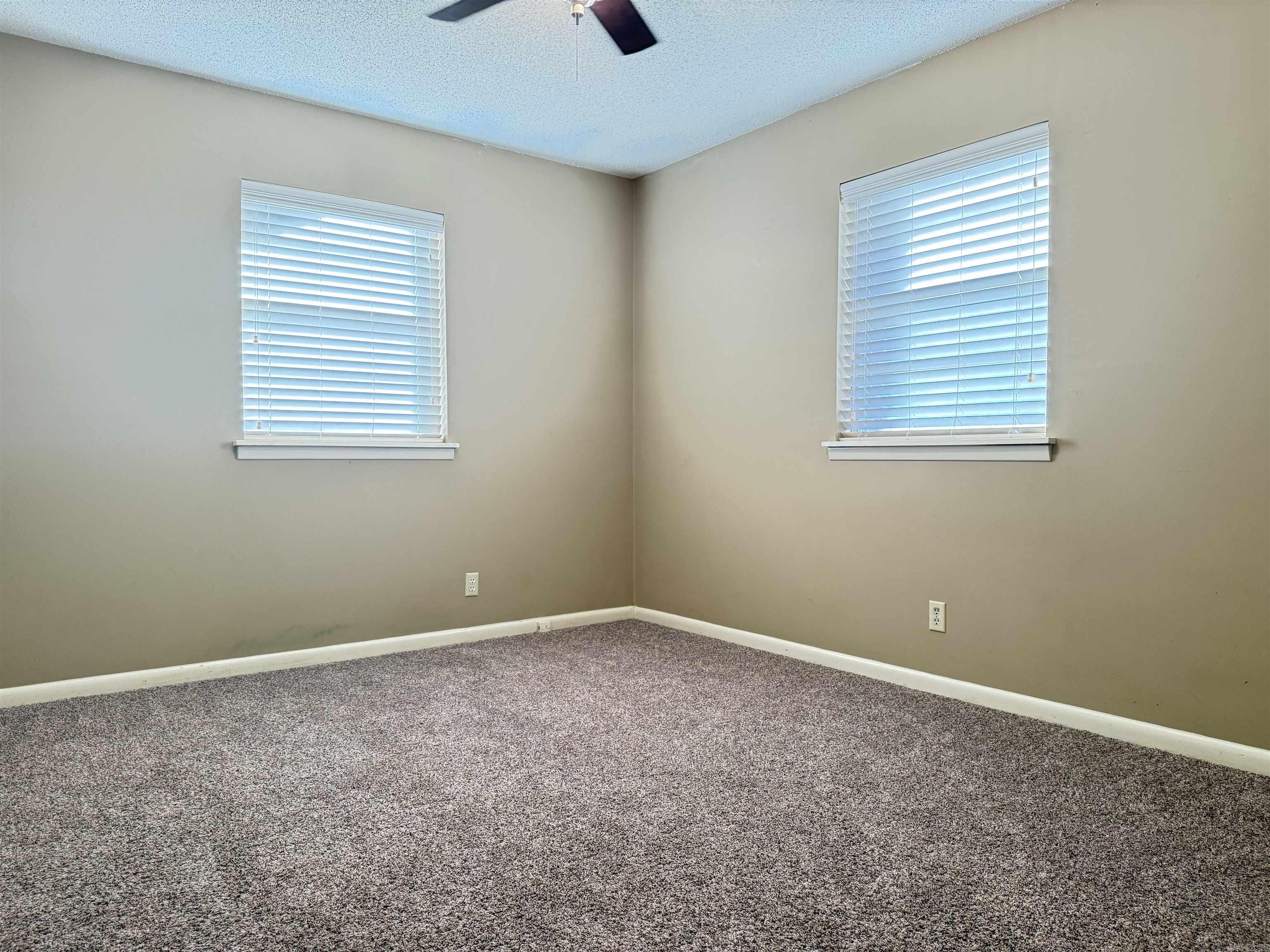 823 Bryan Street Property Photo 20