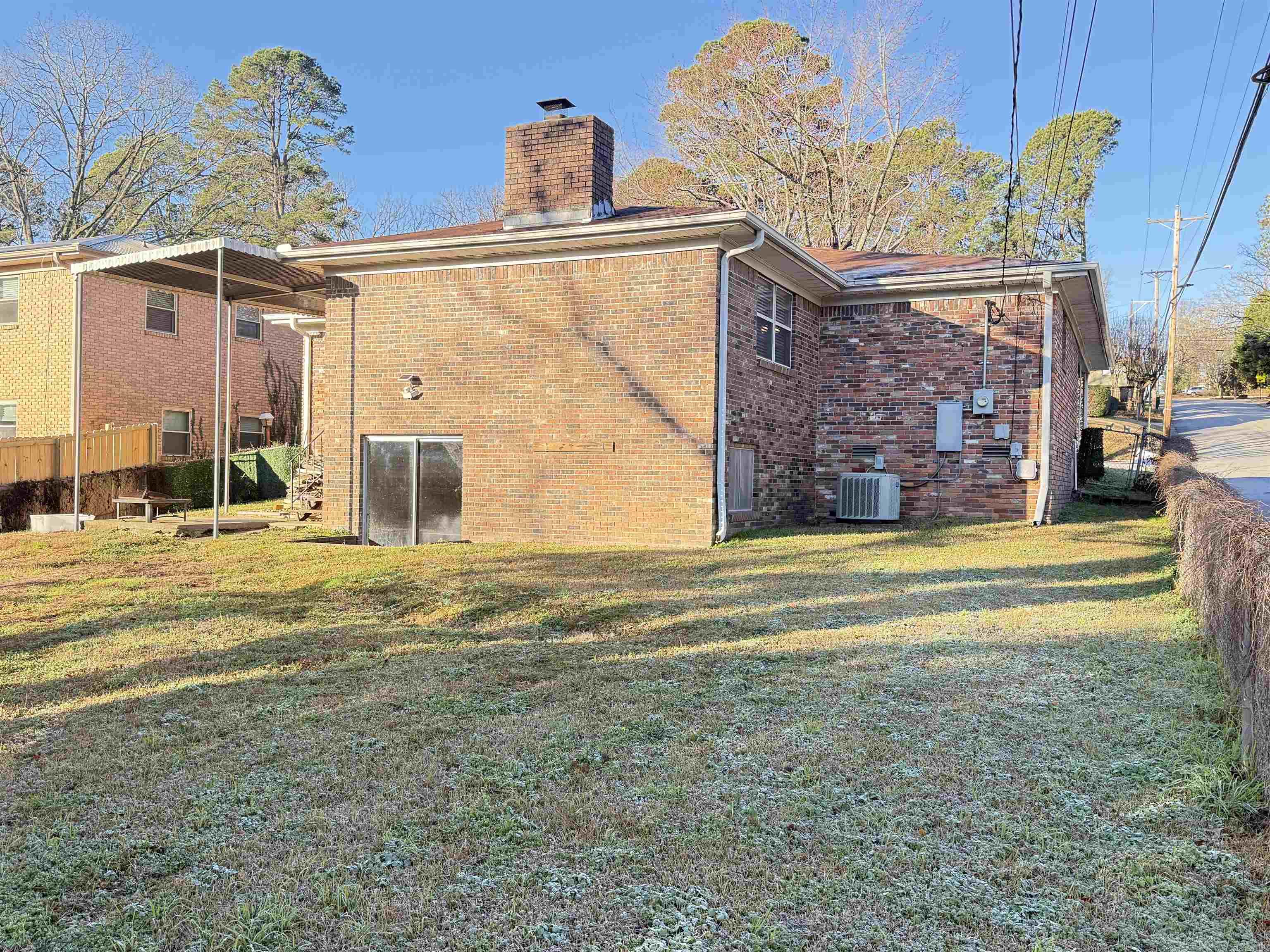 823 Bryan Street Property Photo 27