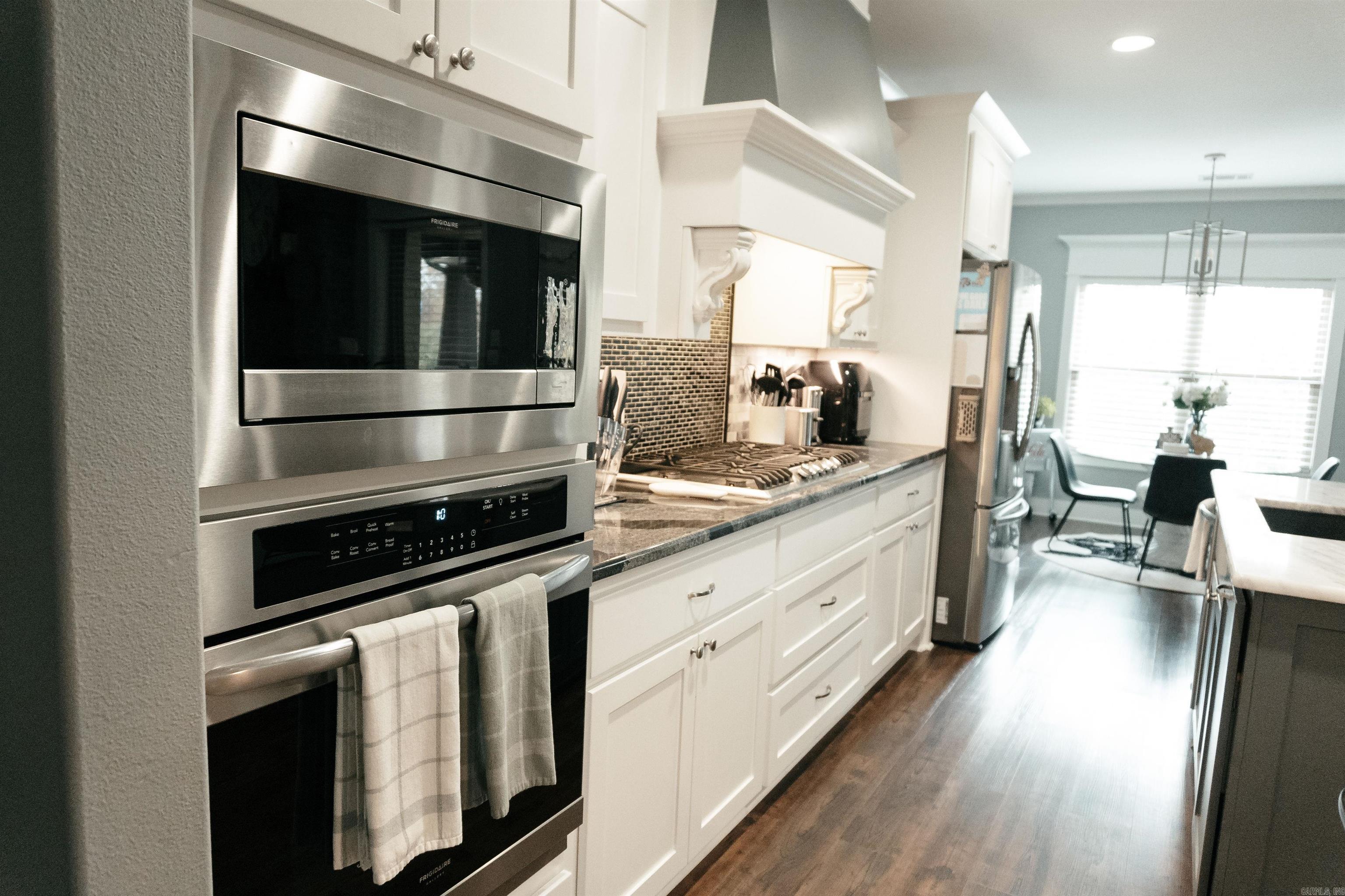 1601 Huntley Property Photo 8