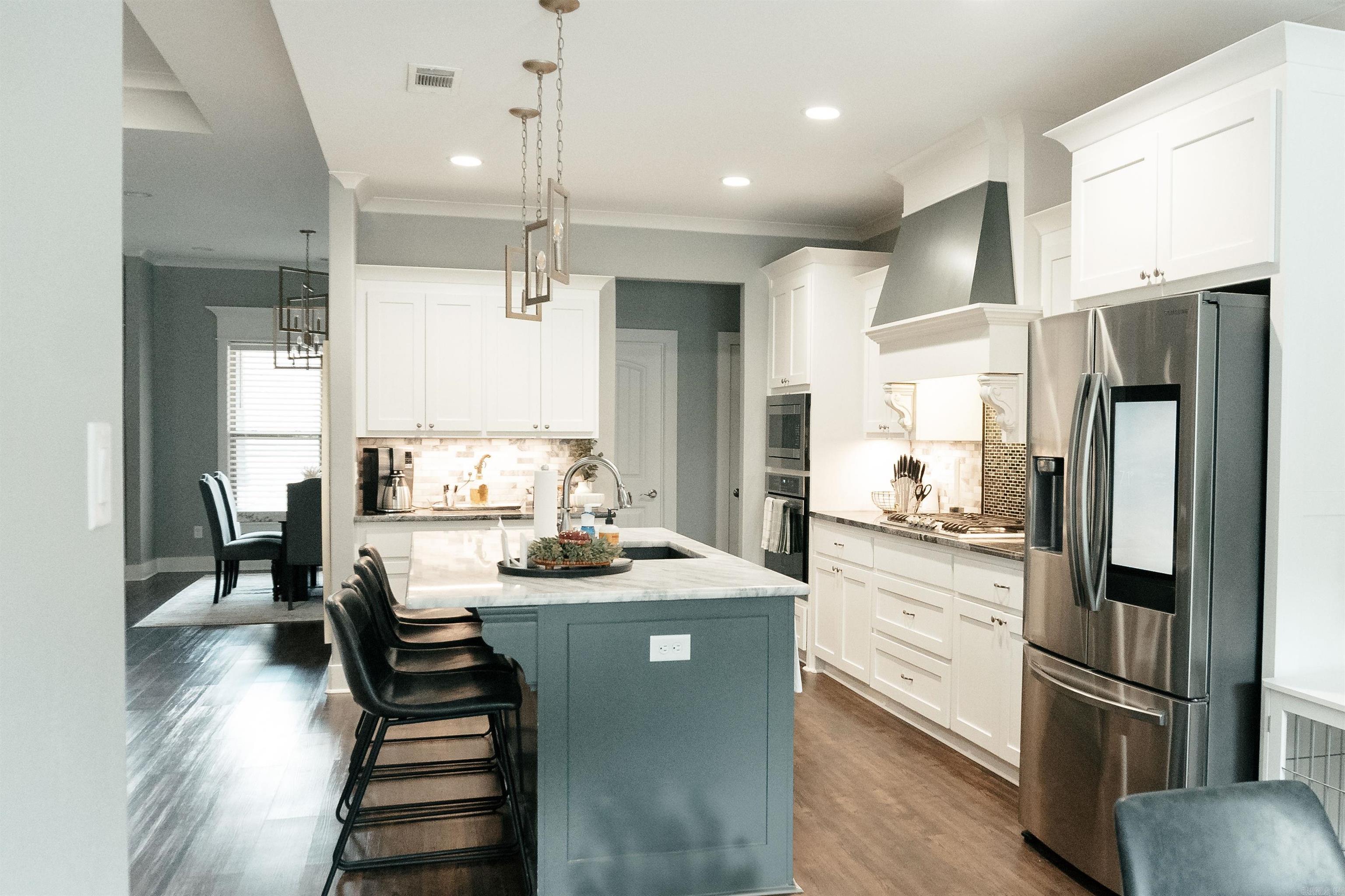 1601 Huntley Property Photo 10