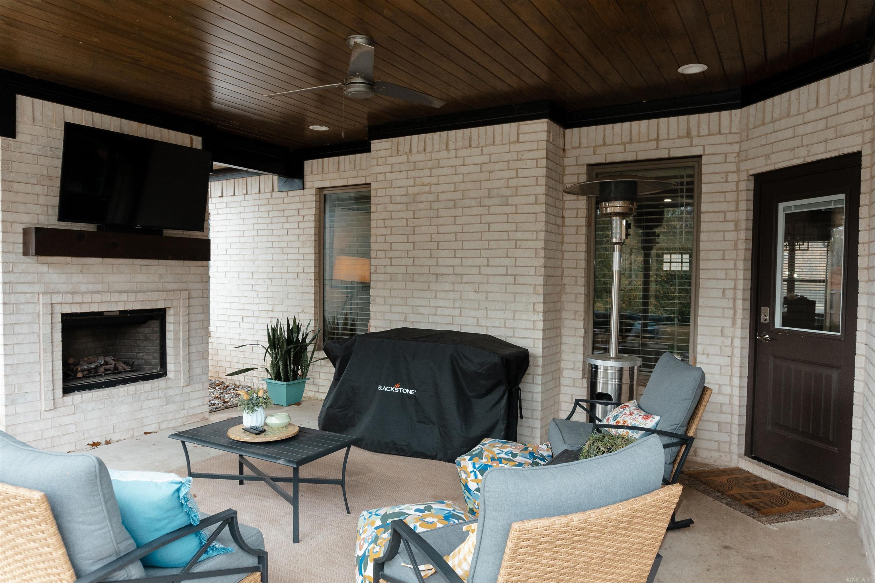 1601 Huntley Property Photo 45