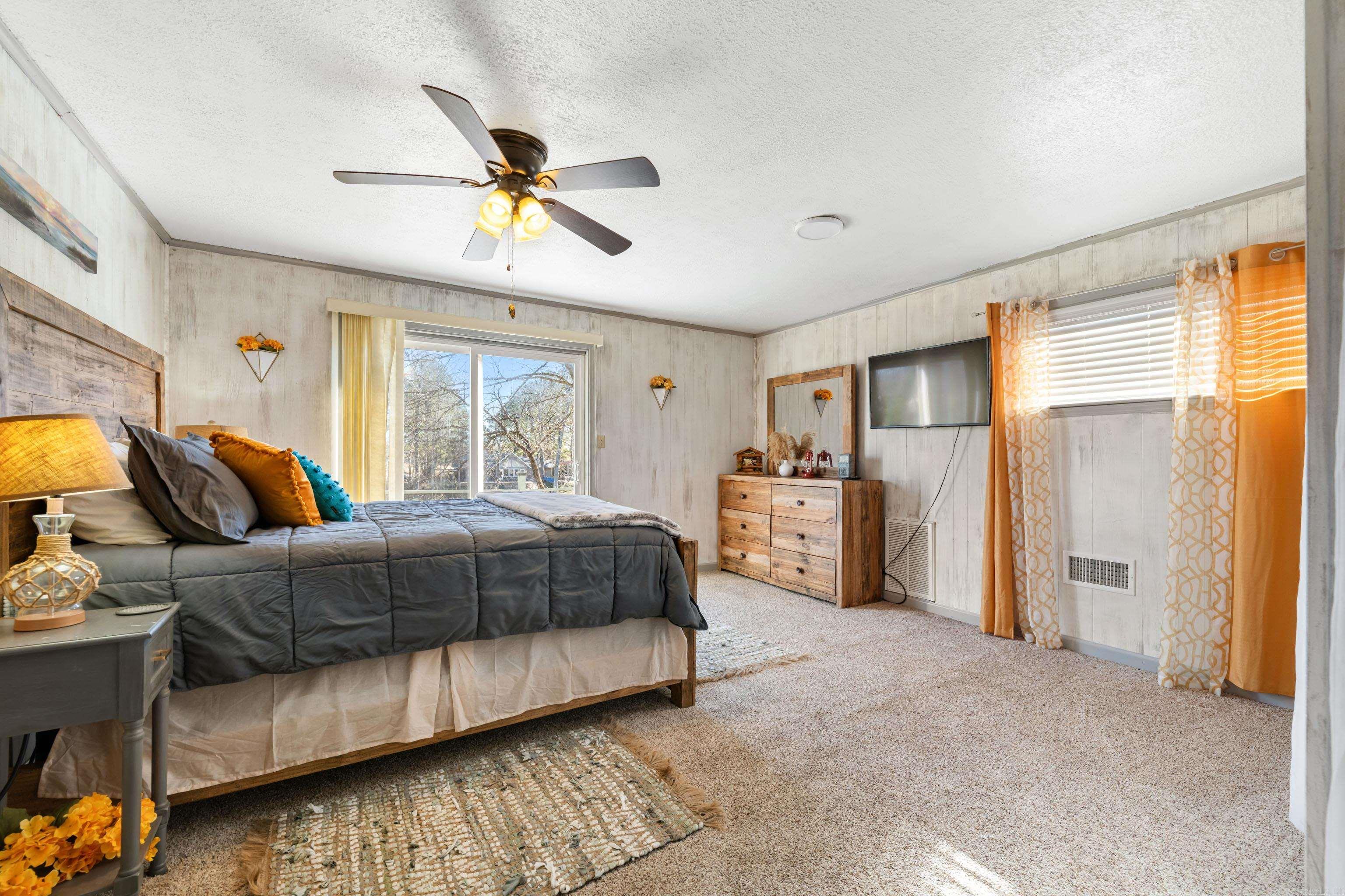 2999 Riverbend Road Property Photo 25