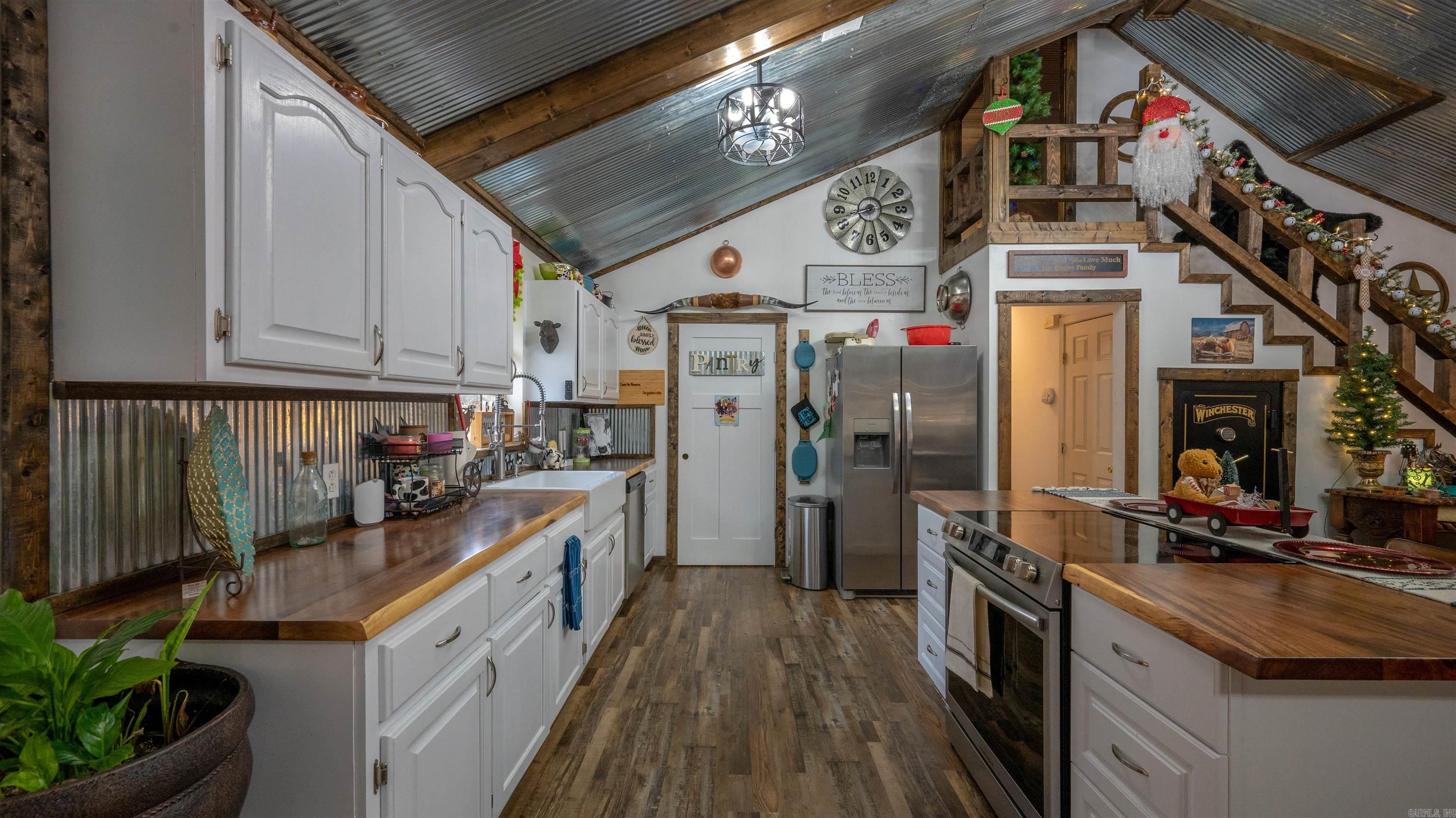 1623 Barren Fork Road Property Photo 8