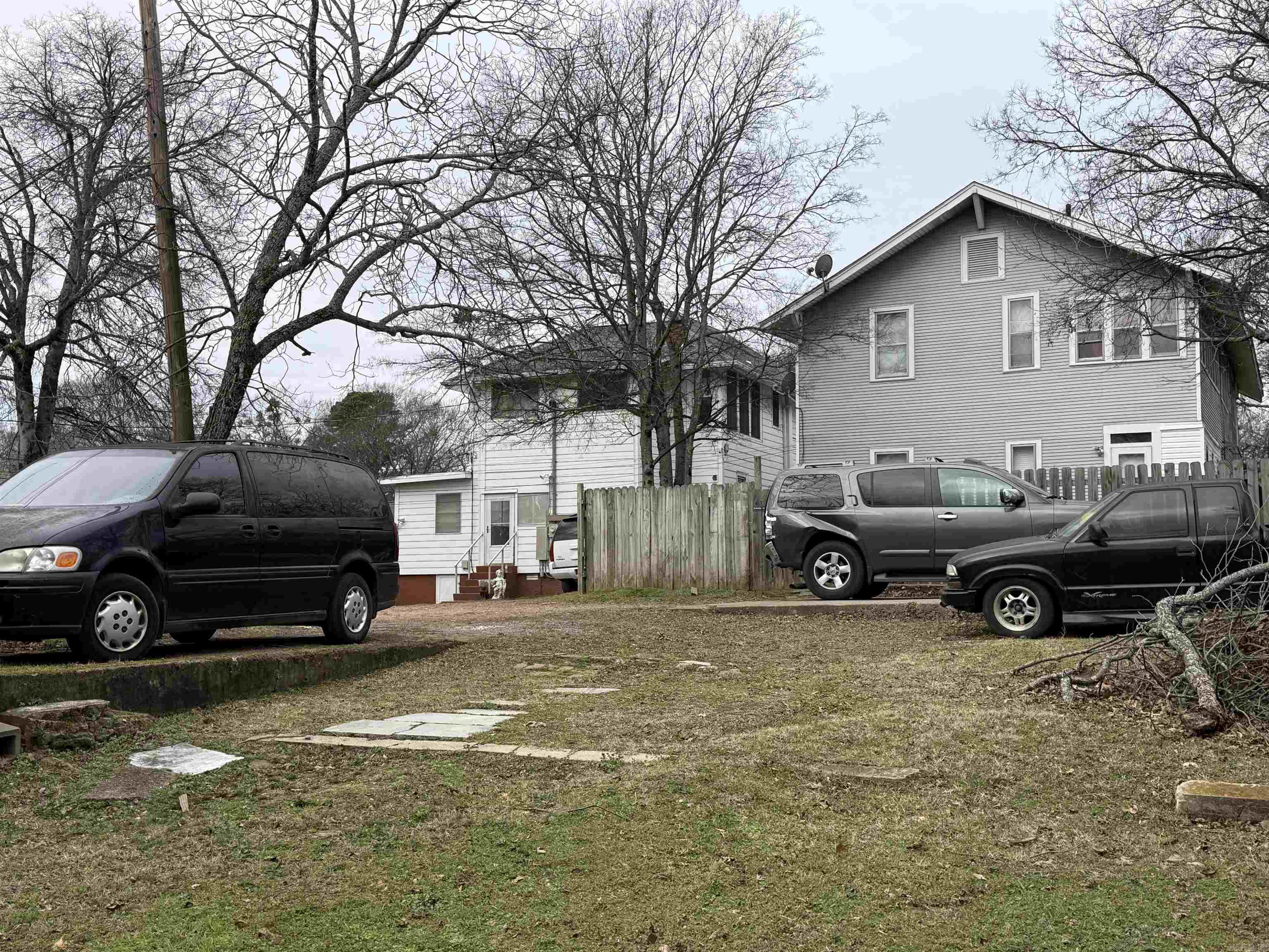 100 Dennison Street Property Photo 27