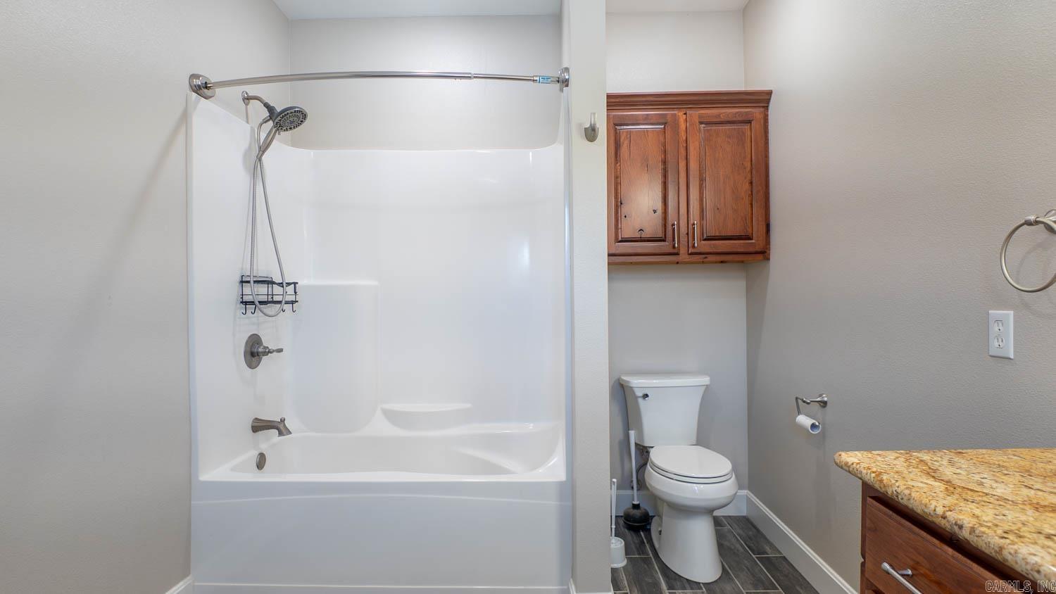 312 Earl Street Property Photo 16